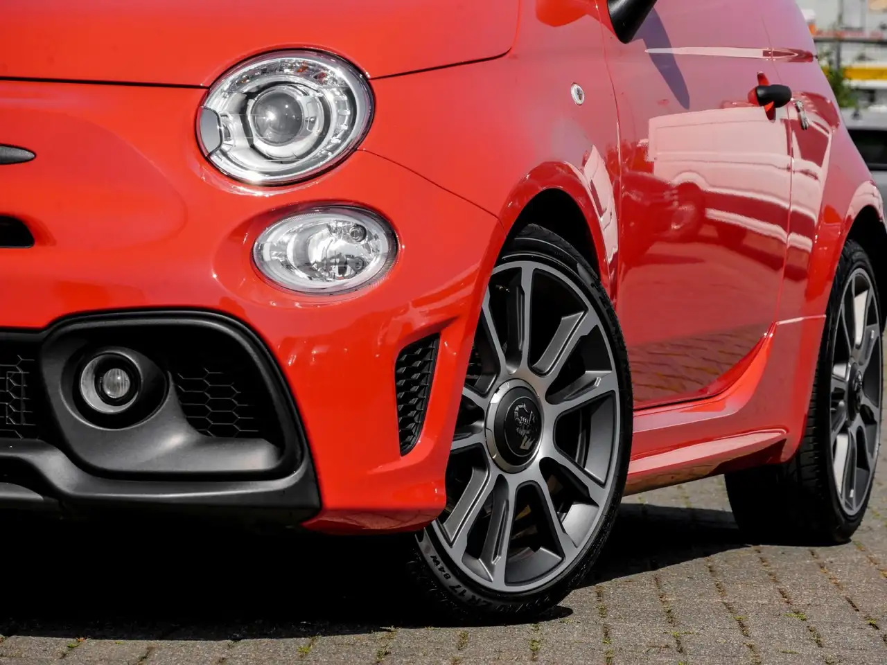 Abarth 595 2024