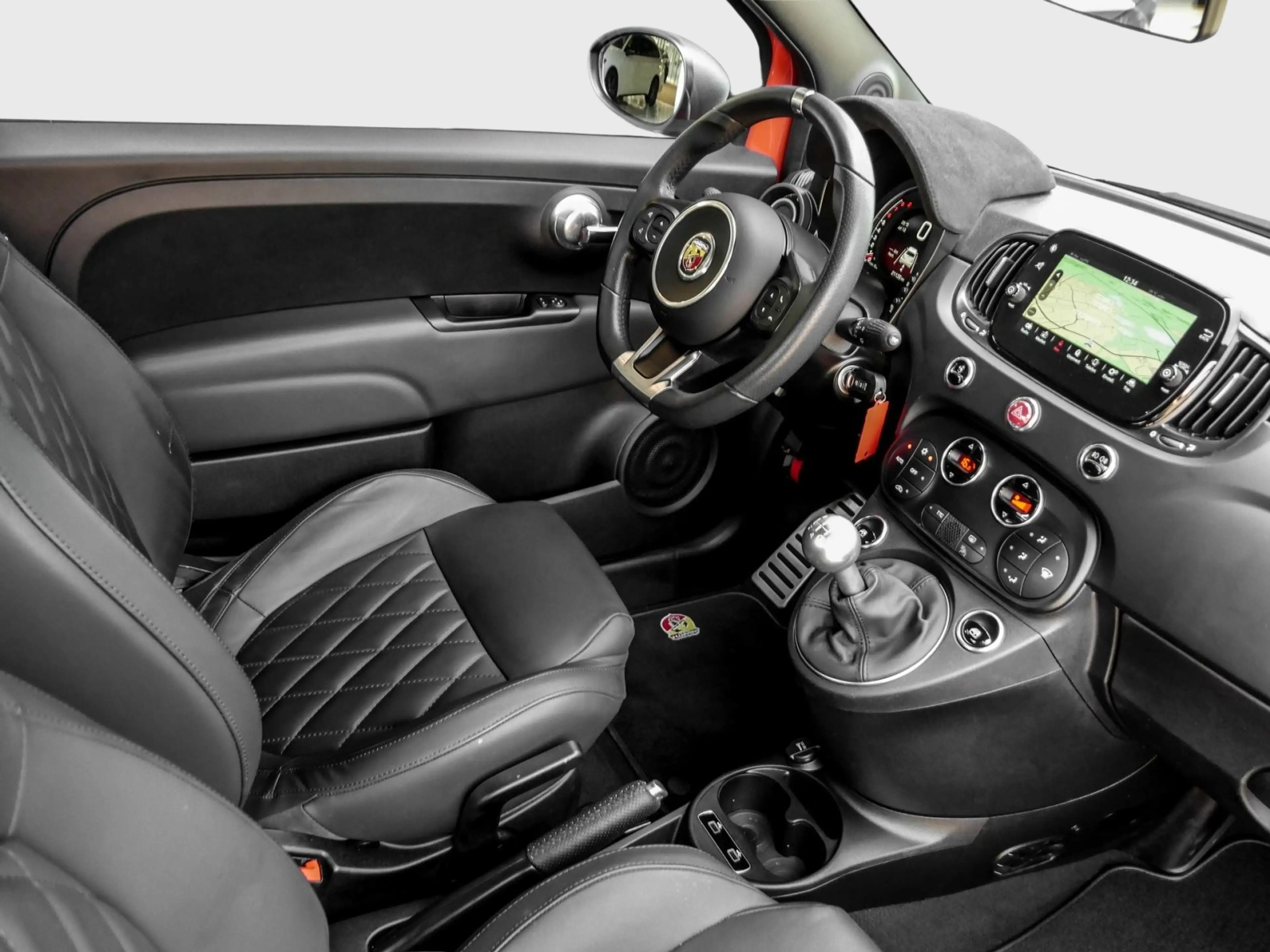 Abarth 595 Linea Turismo Navi beats Sportabgasanlage 18" — photo 3