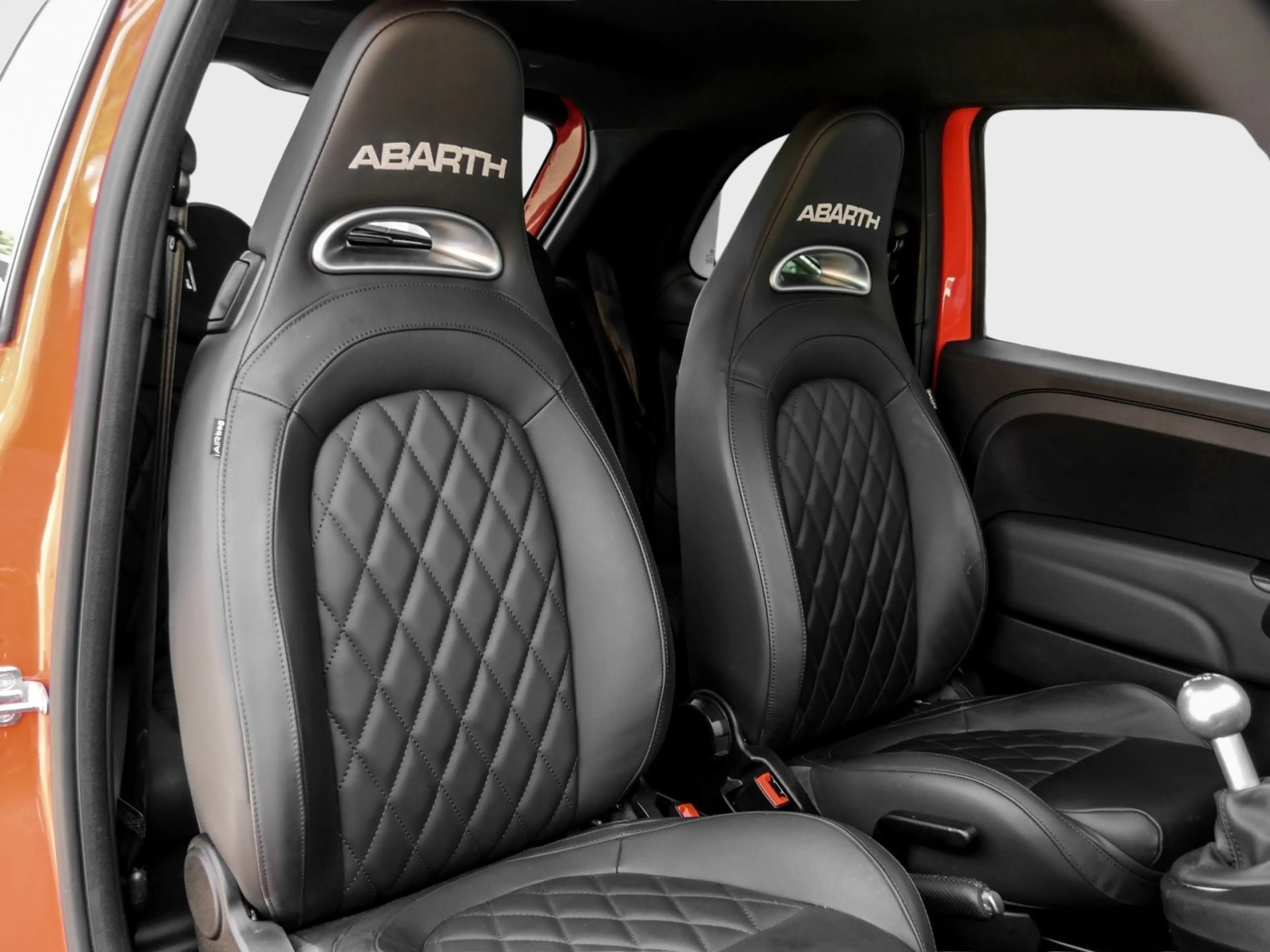 Abarth 595 Linea Turismo Navi beats Sportabgasanlage 18" — photo 6