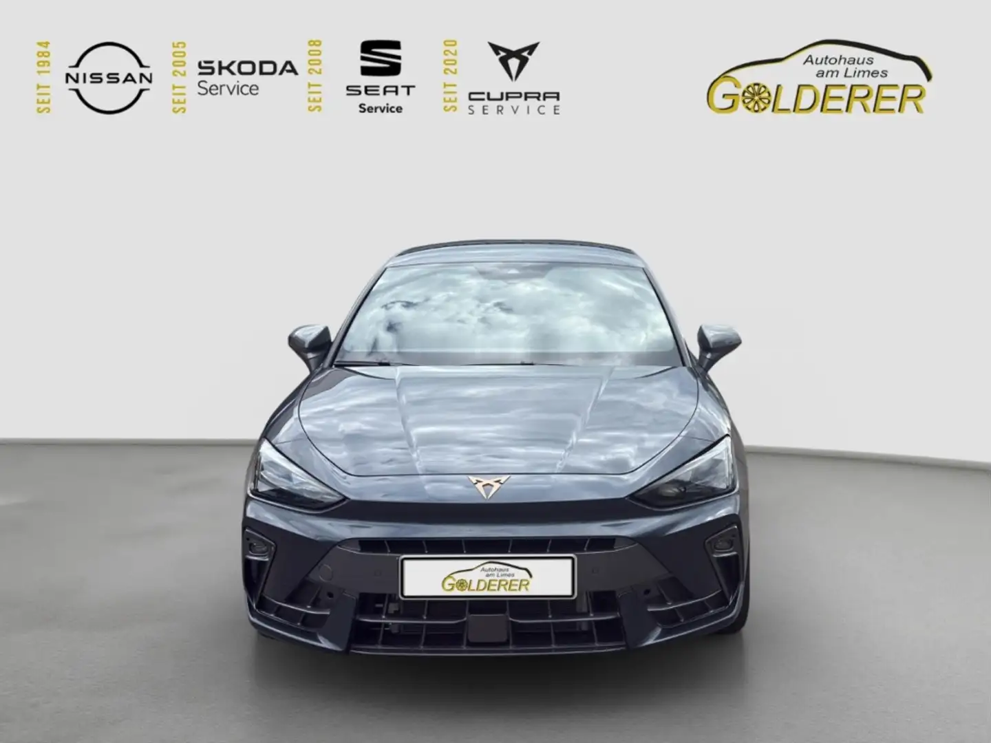 CUPRA Leon 1.5 eTSI 110kW DSG SHZ AHK MatrixLED Kamera Grijs - 2