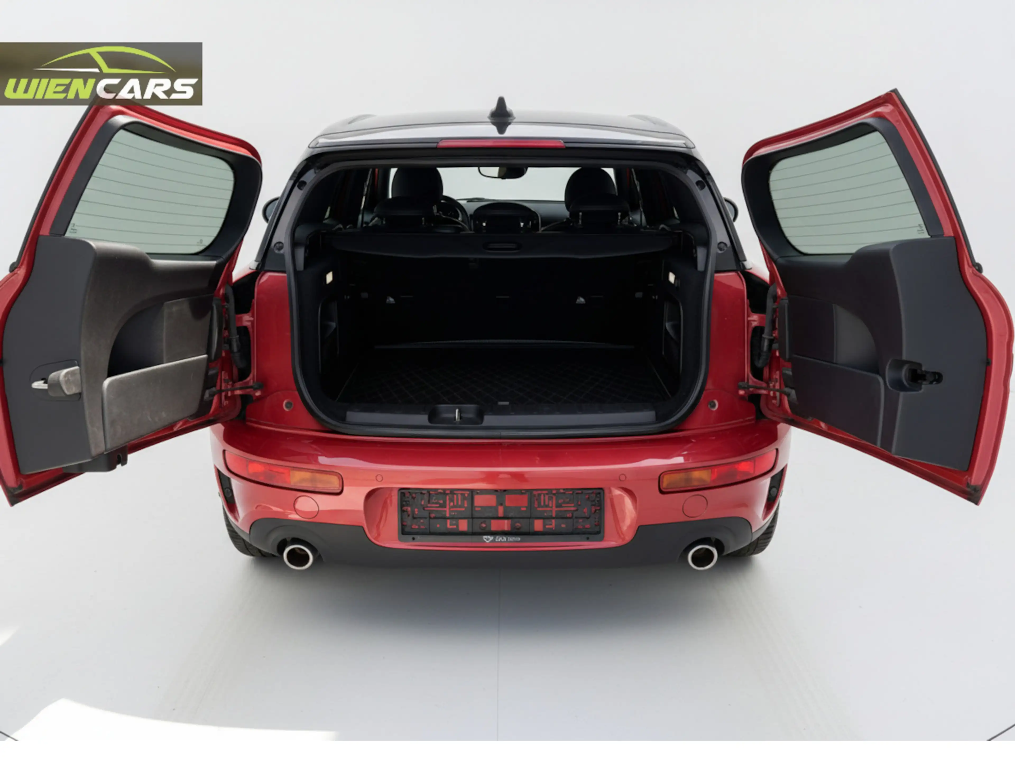 MINI Cooper S Clubman 2.0 ALL4 Aut.*LEDER*NAVI*LED*H&K* — photo 8