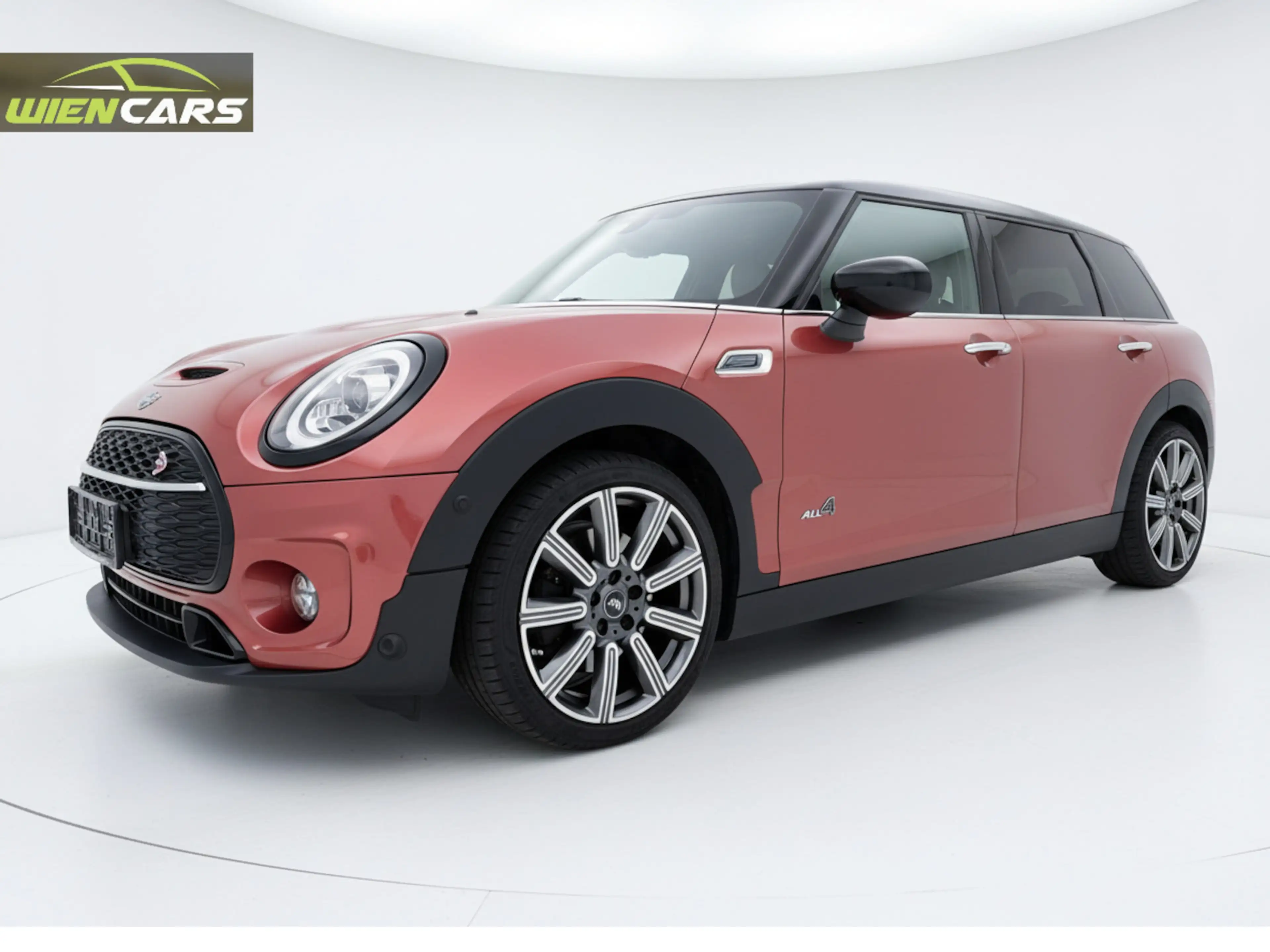 MINI Cooper S Clubman 2.0 ALL4 Aut.*LEDER*NAVI*LED*H&K* — photo 4