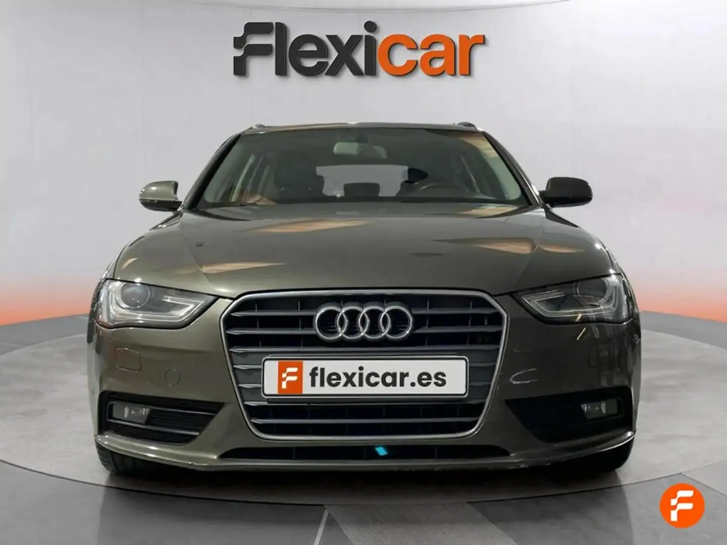 Audi A4 Avant 2.0 TDI 150 multitr Advanced edit Amarillo - 2