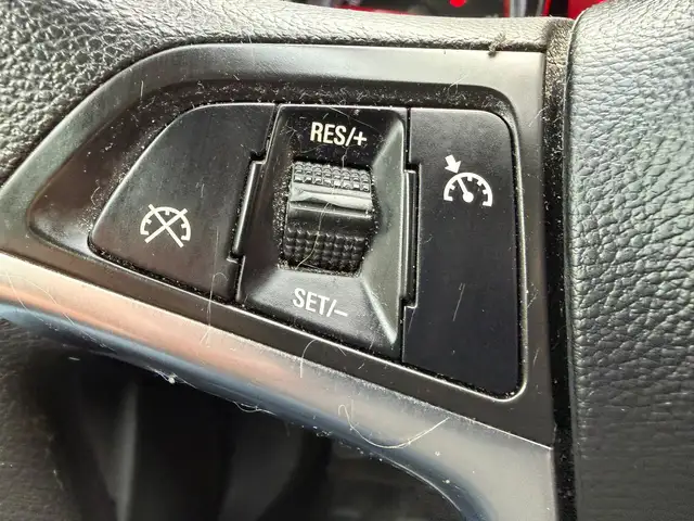 Opel Astra view 15