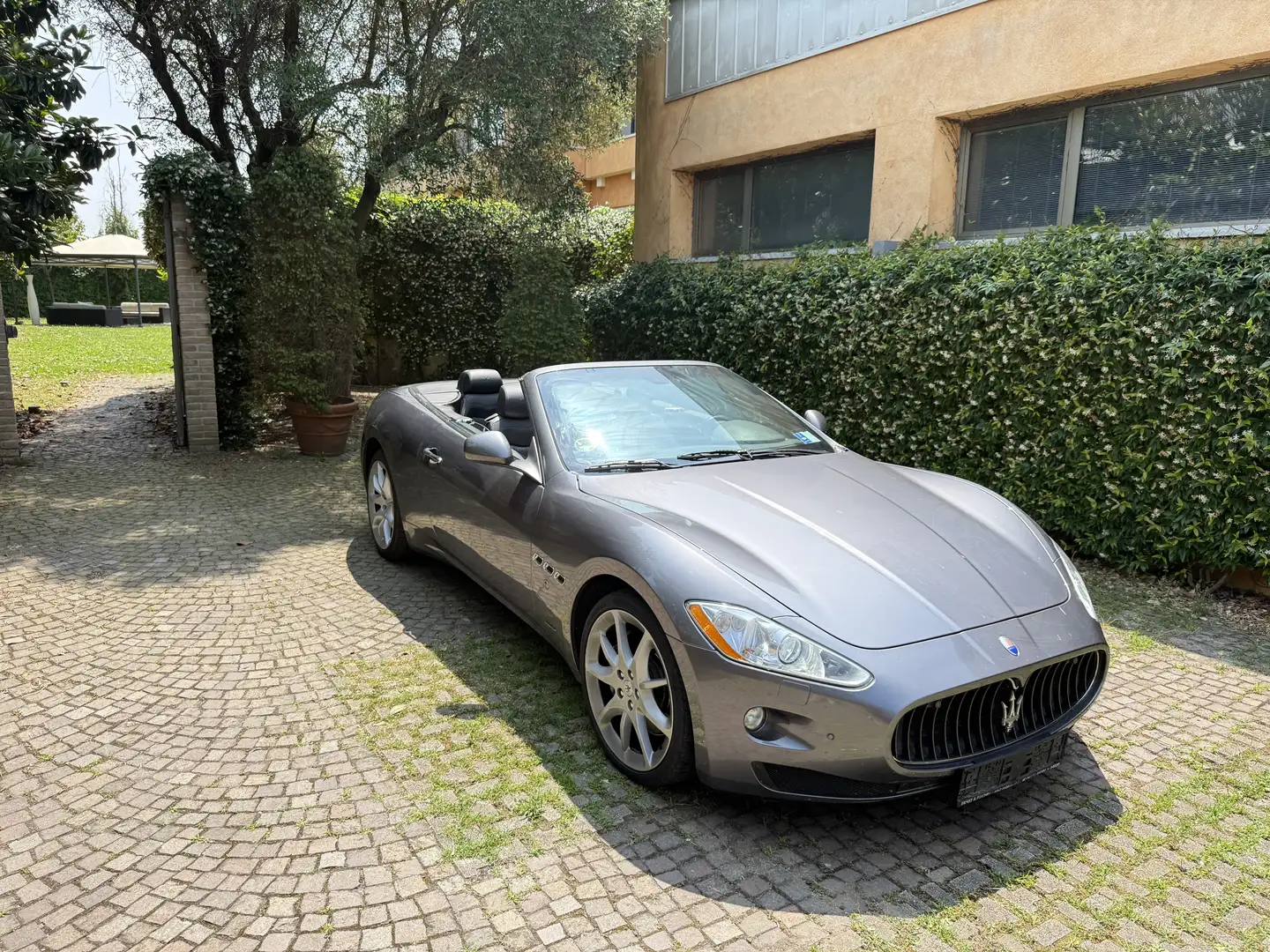 Maserati GranCabrio 4.7 V8 DA VETRINA - 1