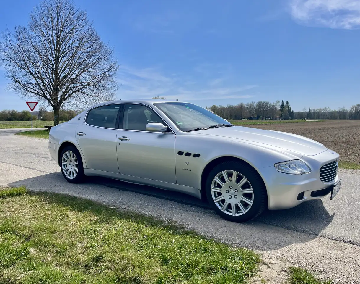 Maserati Quattroporte
