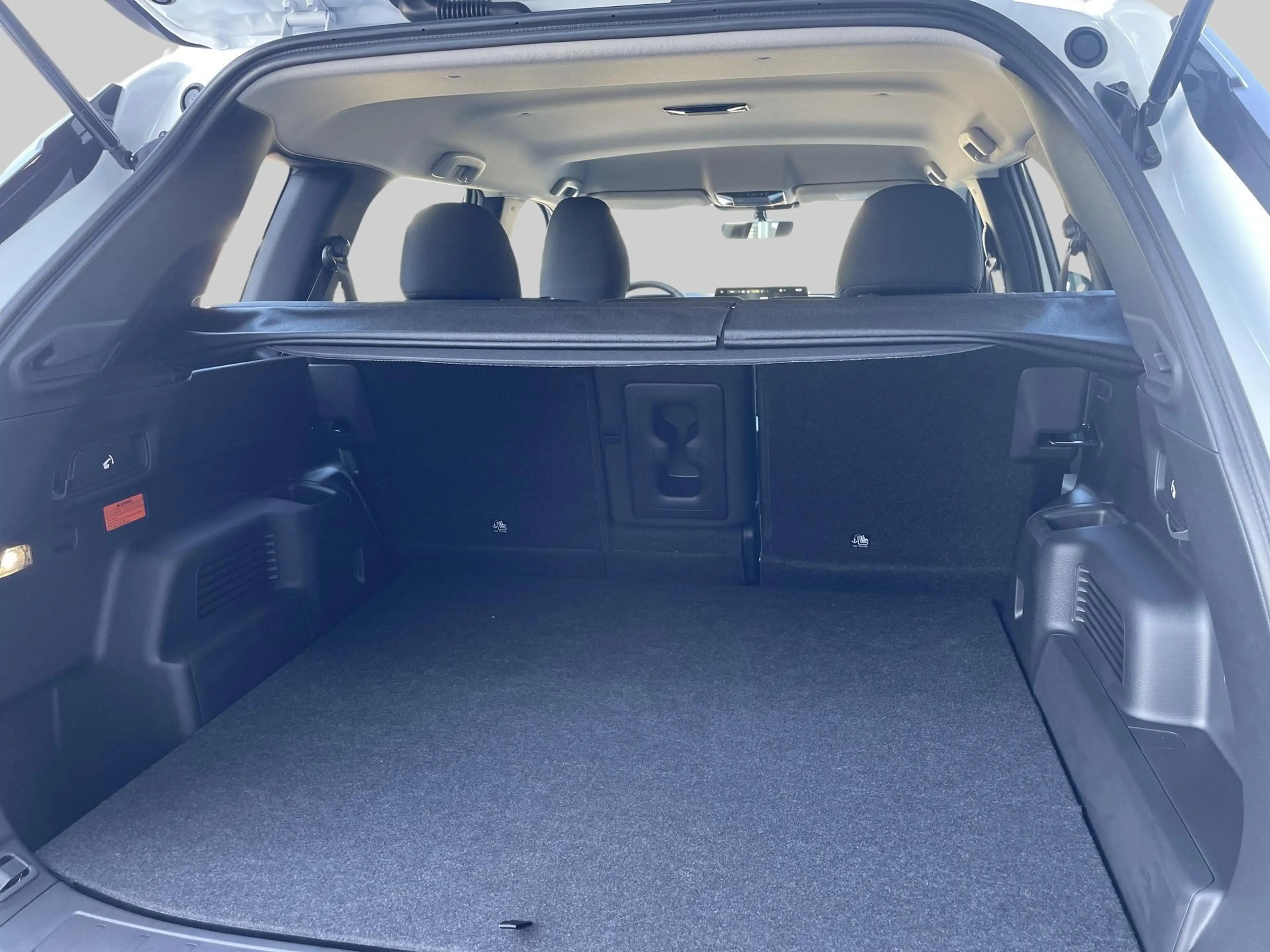 Mitsubishi Outlander 2.4 PHEV Pure AUTOMATIC — photo 14