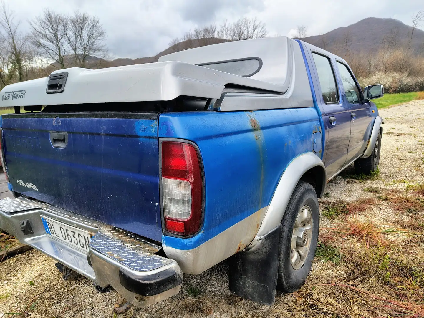 Nissan King Cab Double 2.5 Navara - 2