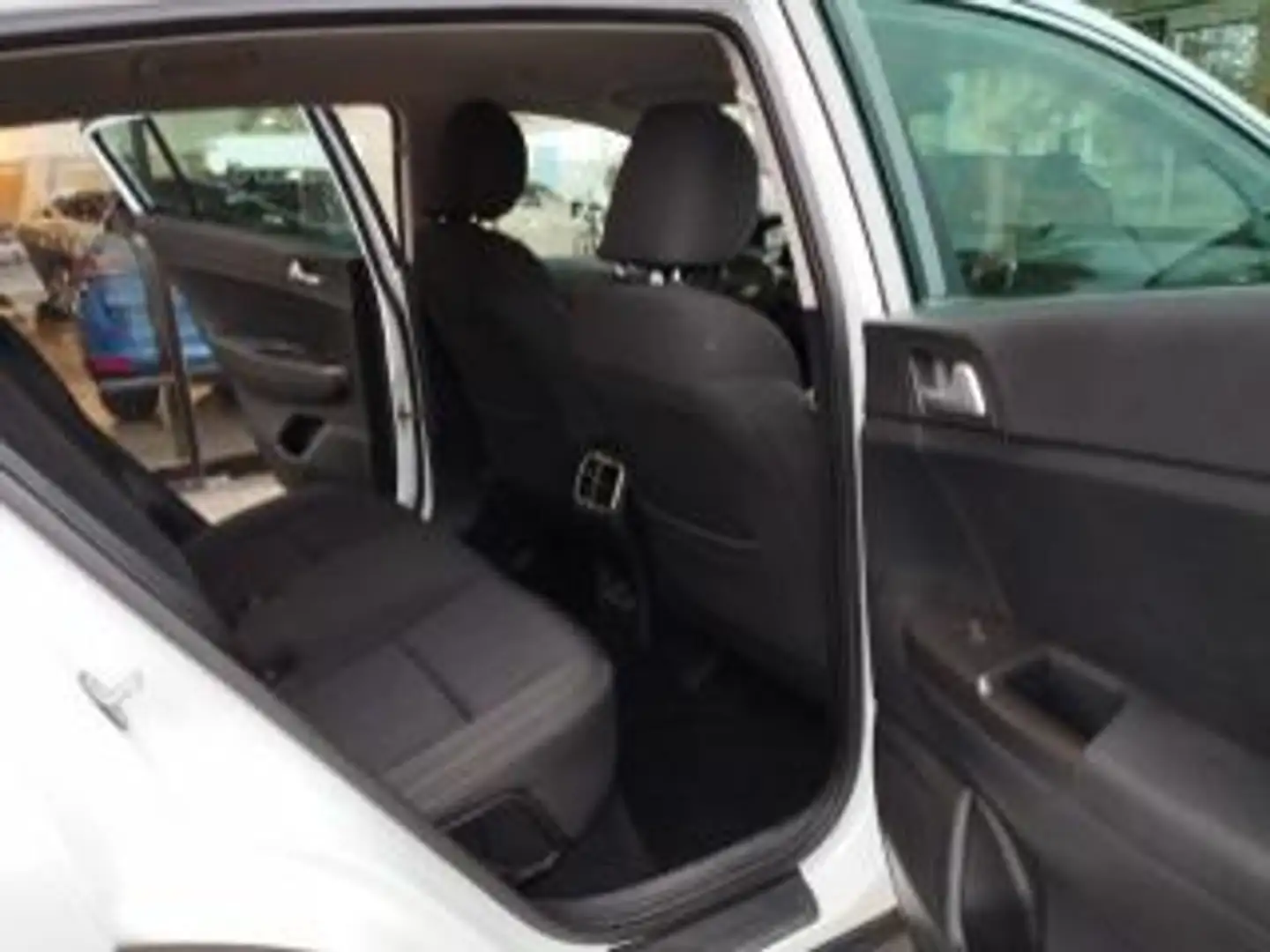 Kia Sportage 1.6 gdi Cool Navi 2wd 132cv my17 Bianco - 2
