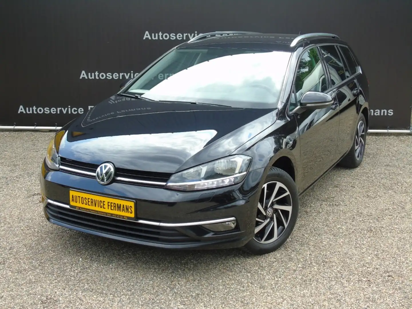 Volkswagen Golf Variant 7 1.0TSI 110PK Join - 2018 - Navi - Trekhaak - PDC Schwarz - 2