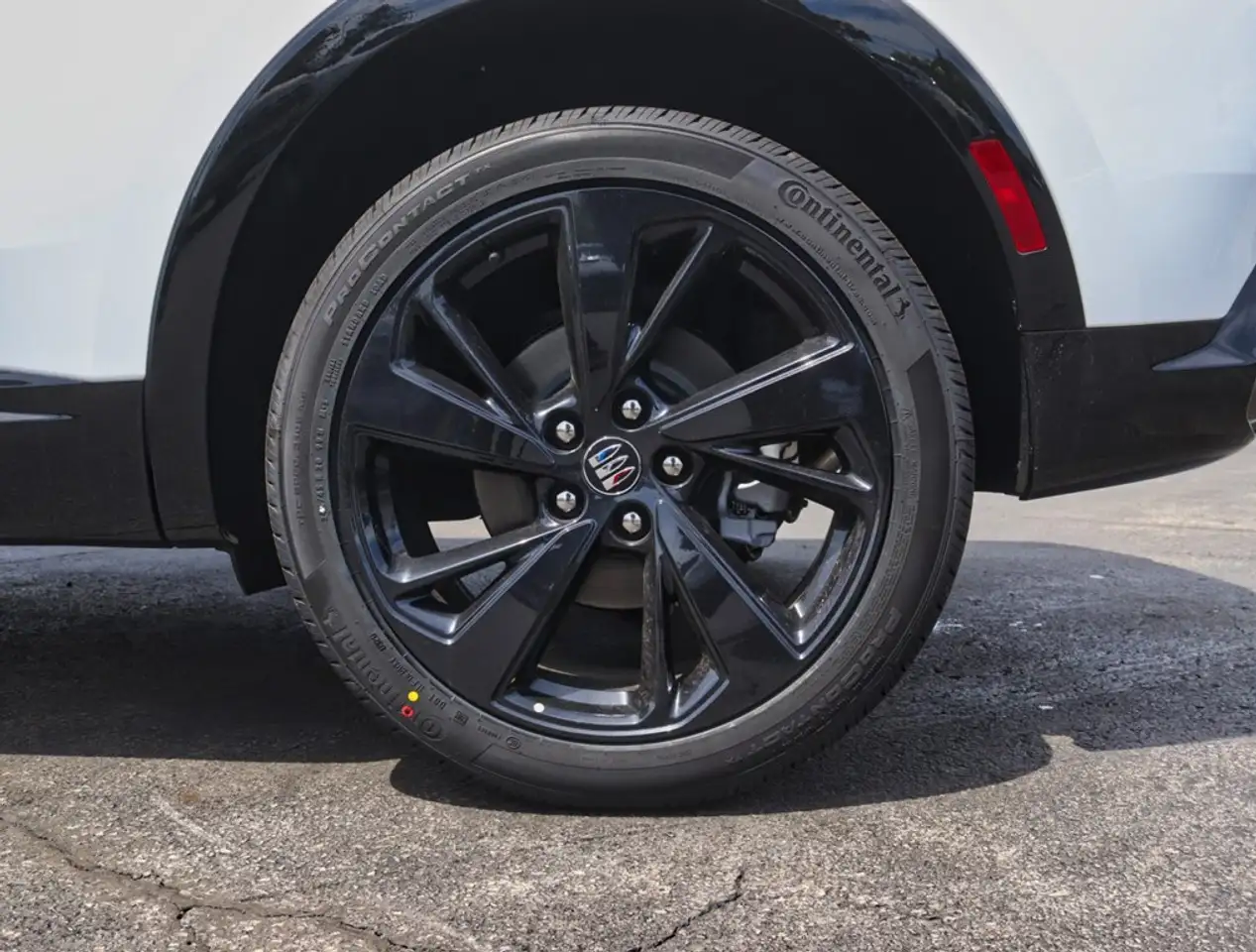 Buick Envision снимка Buick Envision