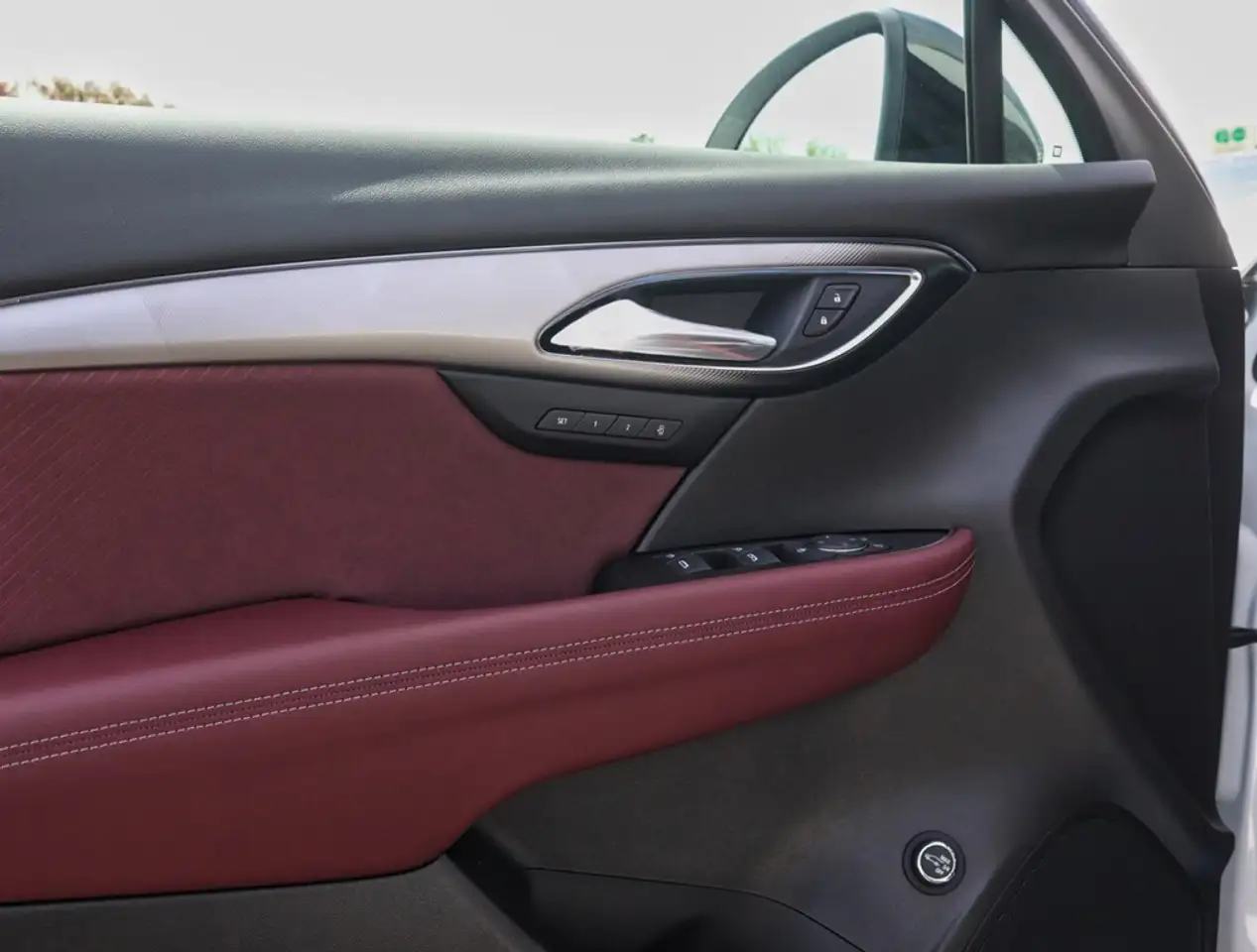 Buick Envision снимка Buick Envision
