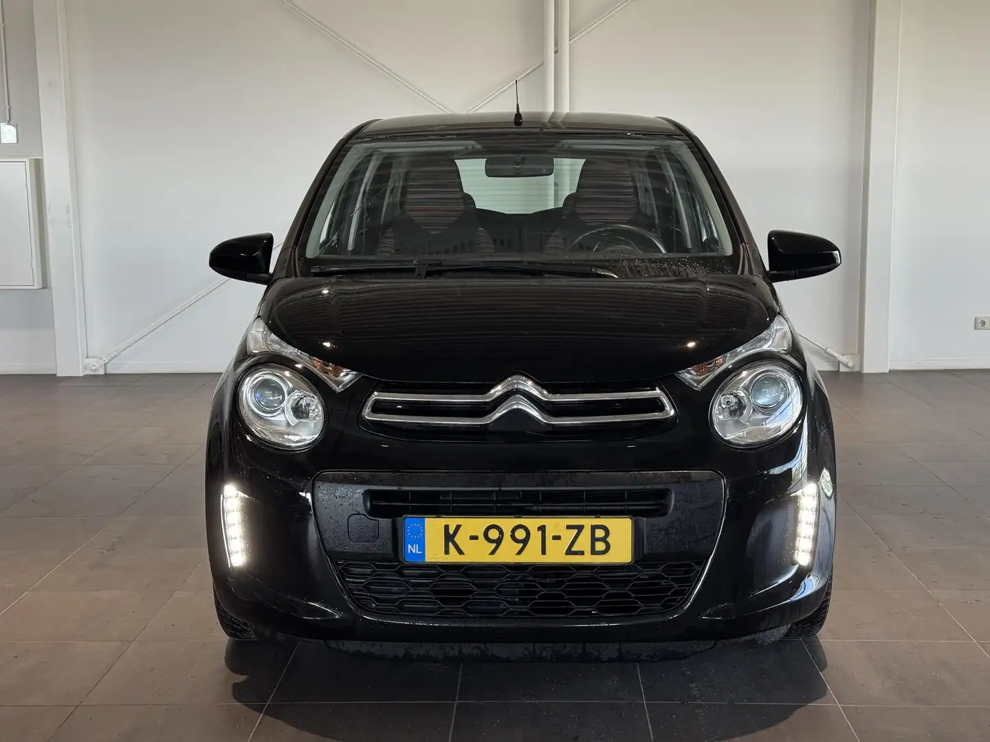 Citroen C1 1.0 VTi Feel | Airco | Elektrische ramen | Zuinig! Schwarz - 2