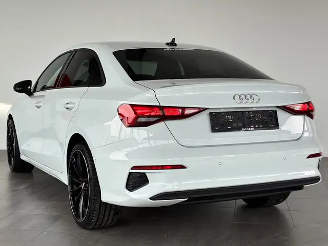 Audi A3 view 10