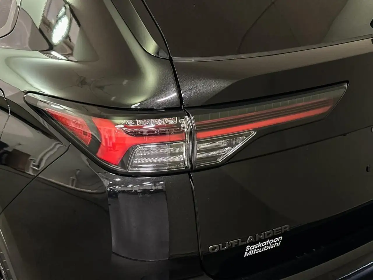 Mitsubishi Outlander photo Mitsubishi Outlander