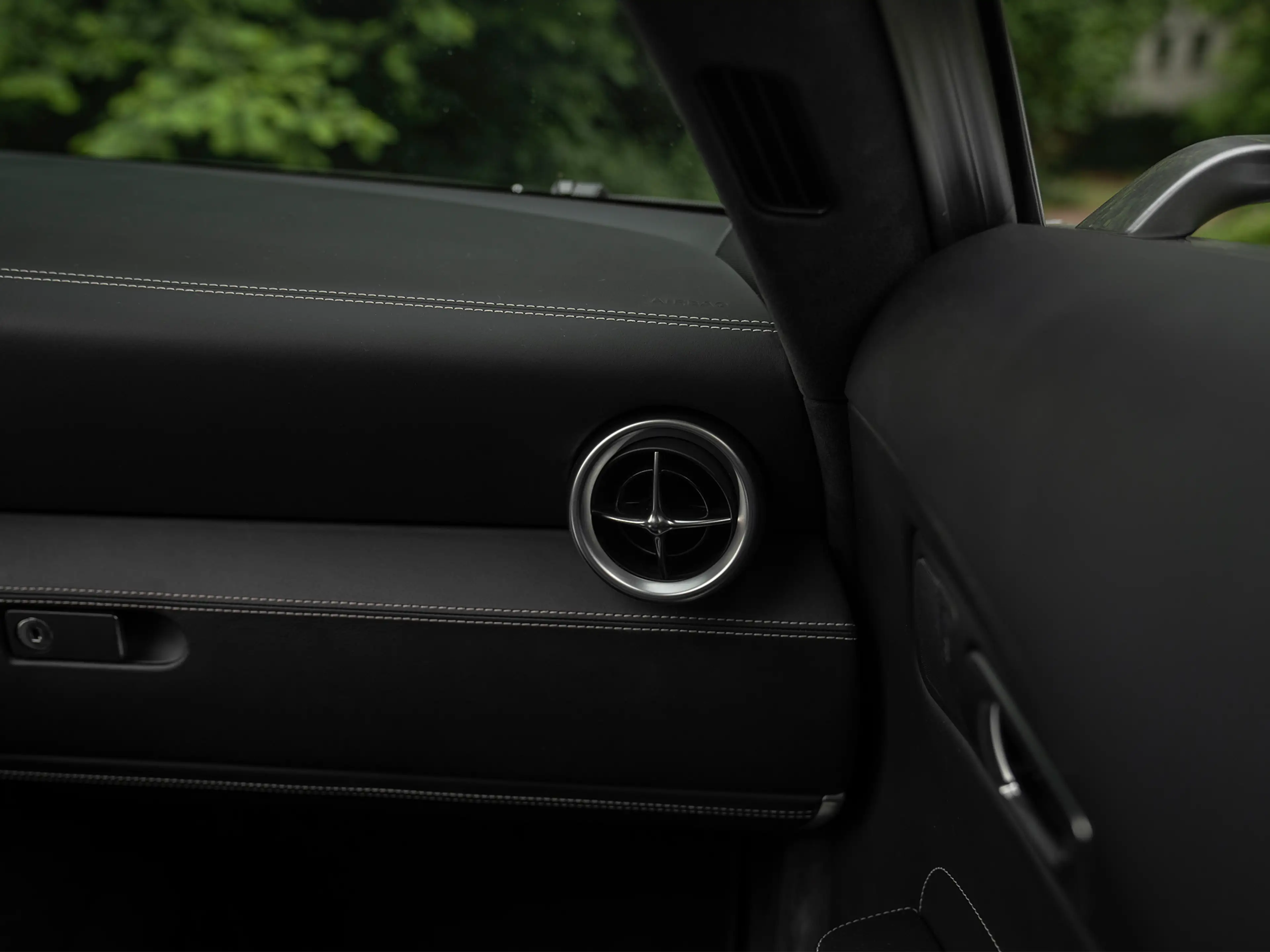 Mercedes-Benz SLS Roadster 6.3 AMG | Luggage set | Dealer onderhoude — photo 44