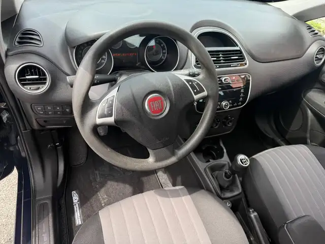 Fiat Punto view 11