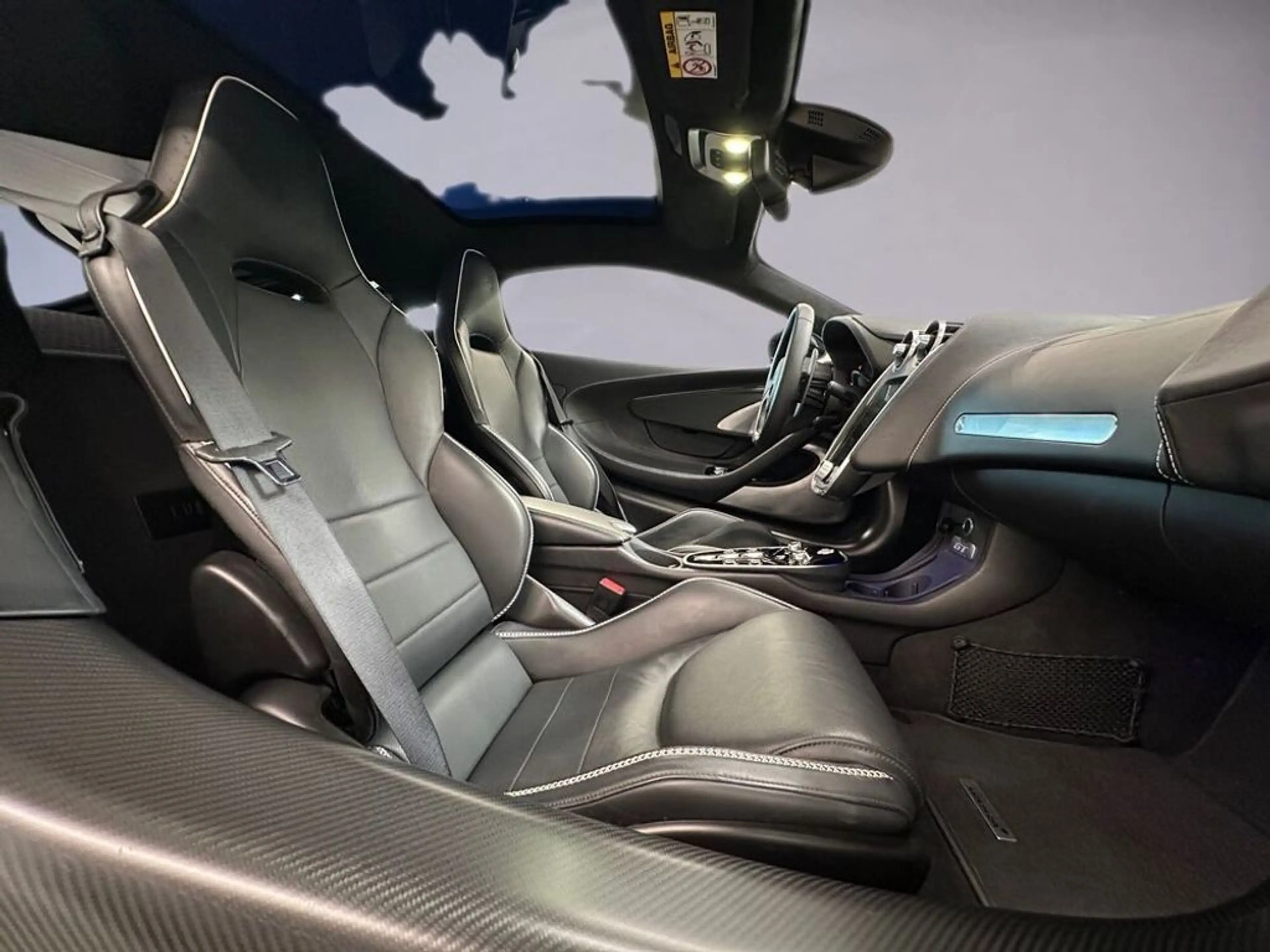 McLaren GT GT / MSO Amethyst Black — photo 12