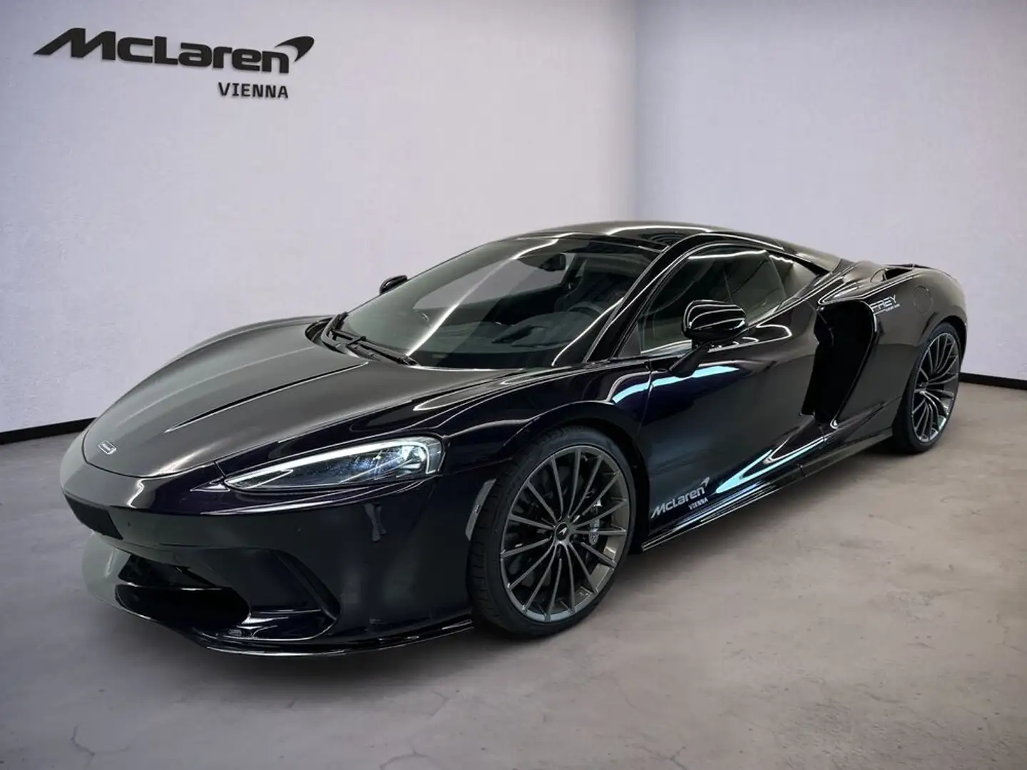 McLaren GT GT / MSO AmethystBlack / PANO / CarbonInterior Schwarz - 1