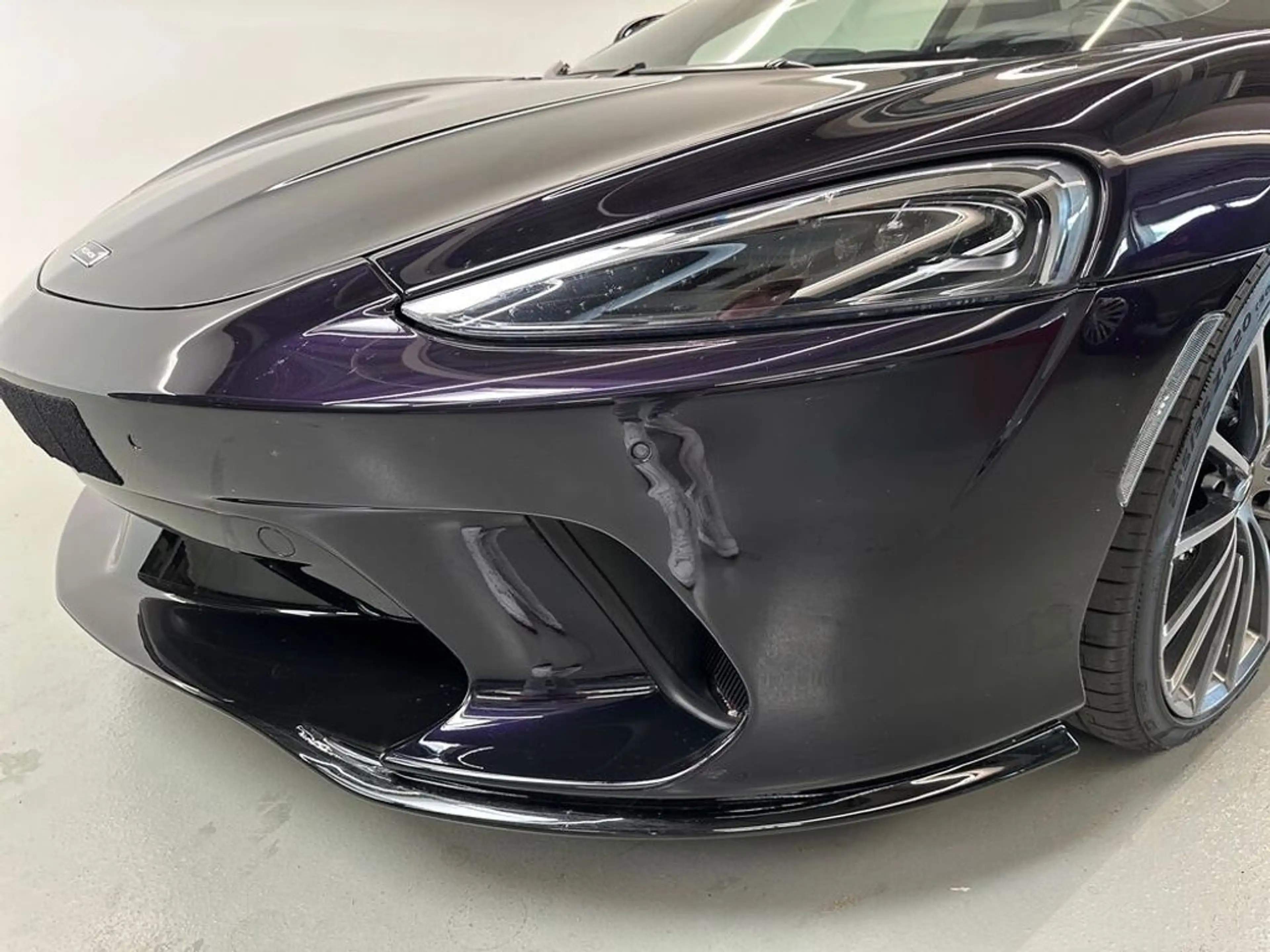 McLaren GT GT / MSO Amethyst Black — photo 3