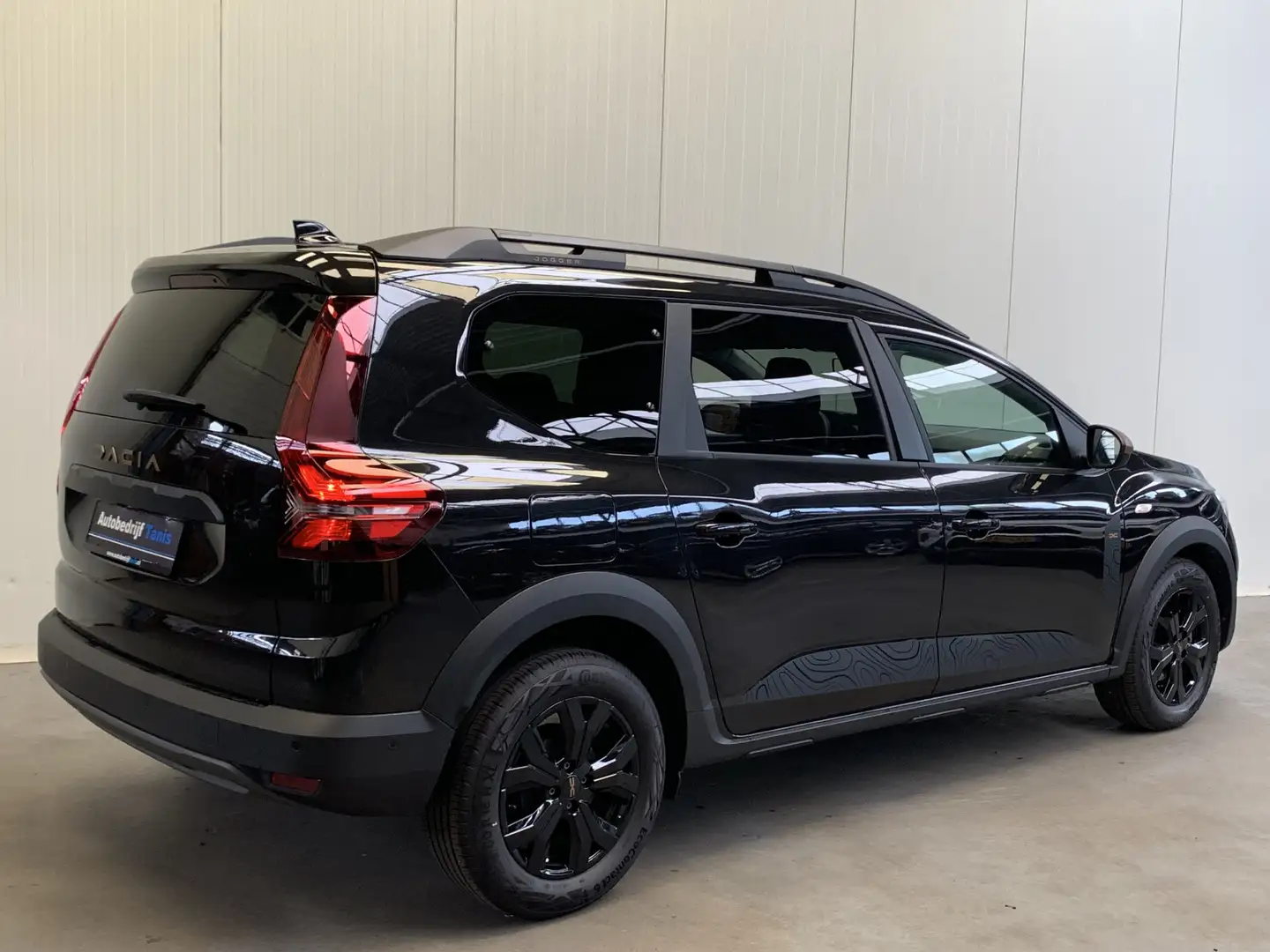 Dacia Jogger 1.0 TCe 110 Extreme 7p. Navi by Carplay-Airco/ECC- Noir - 2
