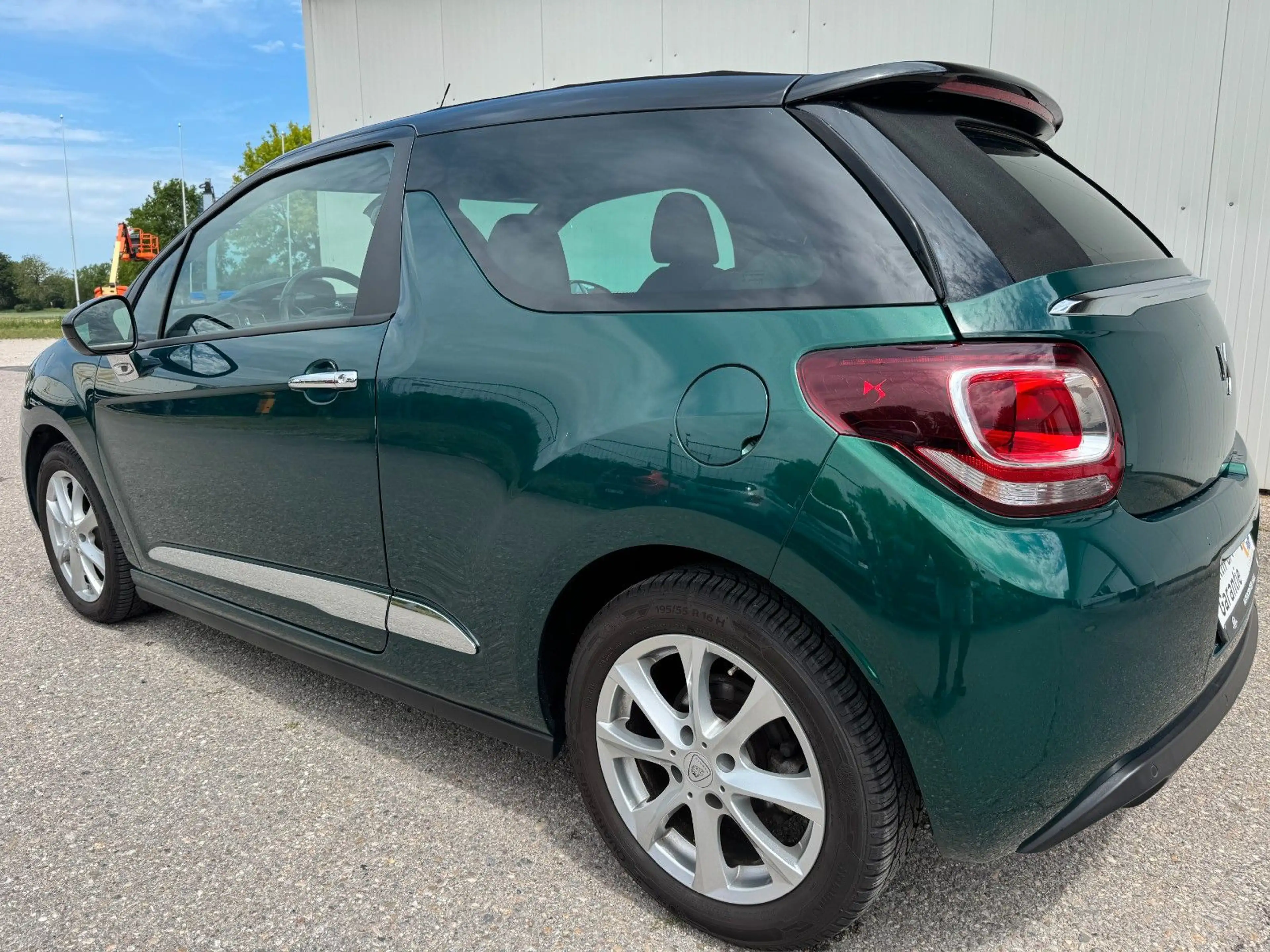 DS Automobiles DS 3 Cabrio So Chic *NAVI*LED*SHZ*KAM* — photo 5