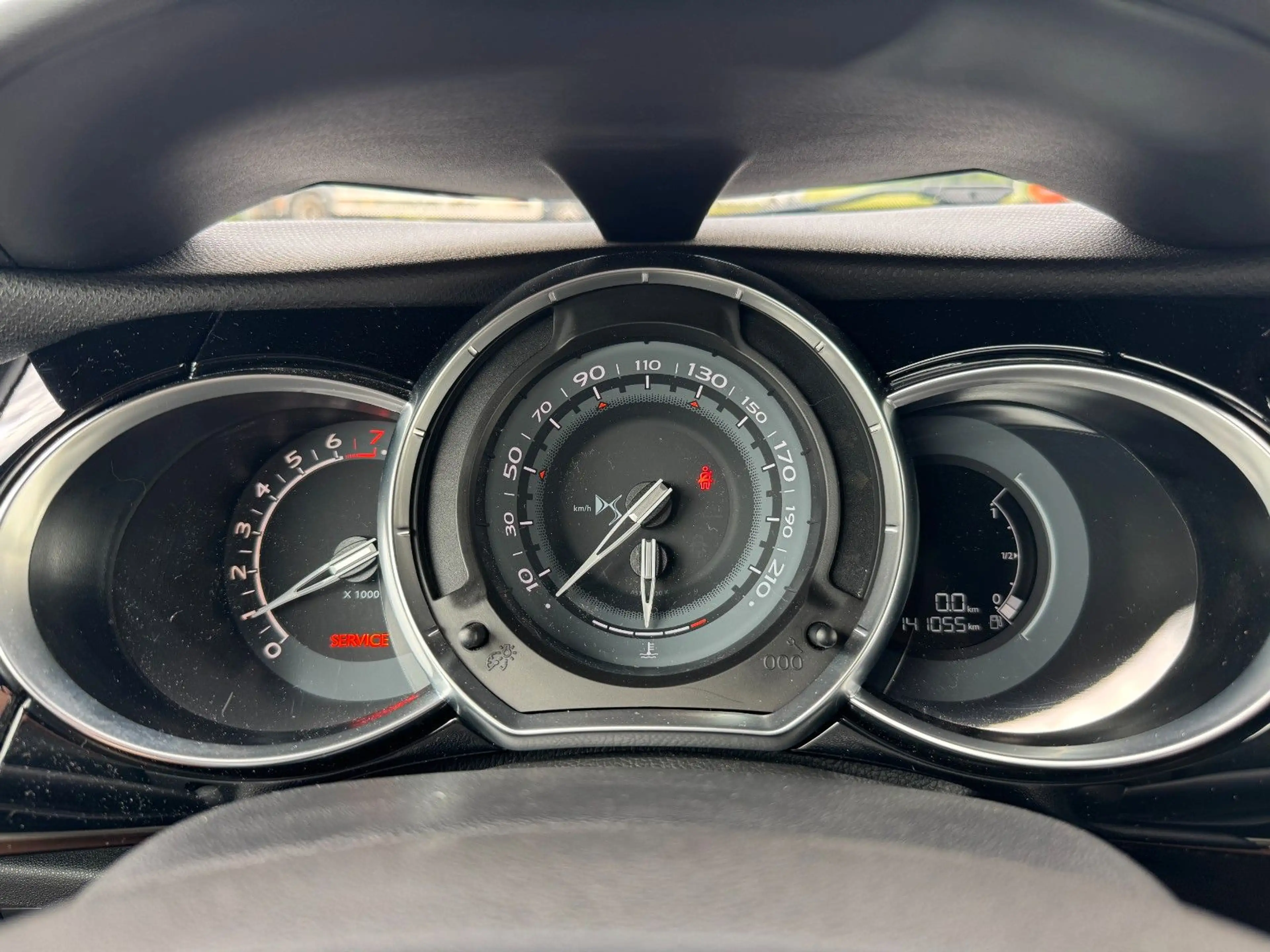 DS Automobiles DS 3 Cabrio So Chic *NAVI*LED*SHZ*KAM* — photo 9
