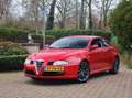 Alfa Romeo GT 2.0 JTS Distinctive !! LEES TEKST !! crvena - thumbnail 1