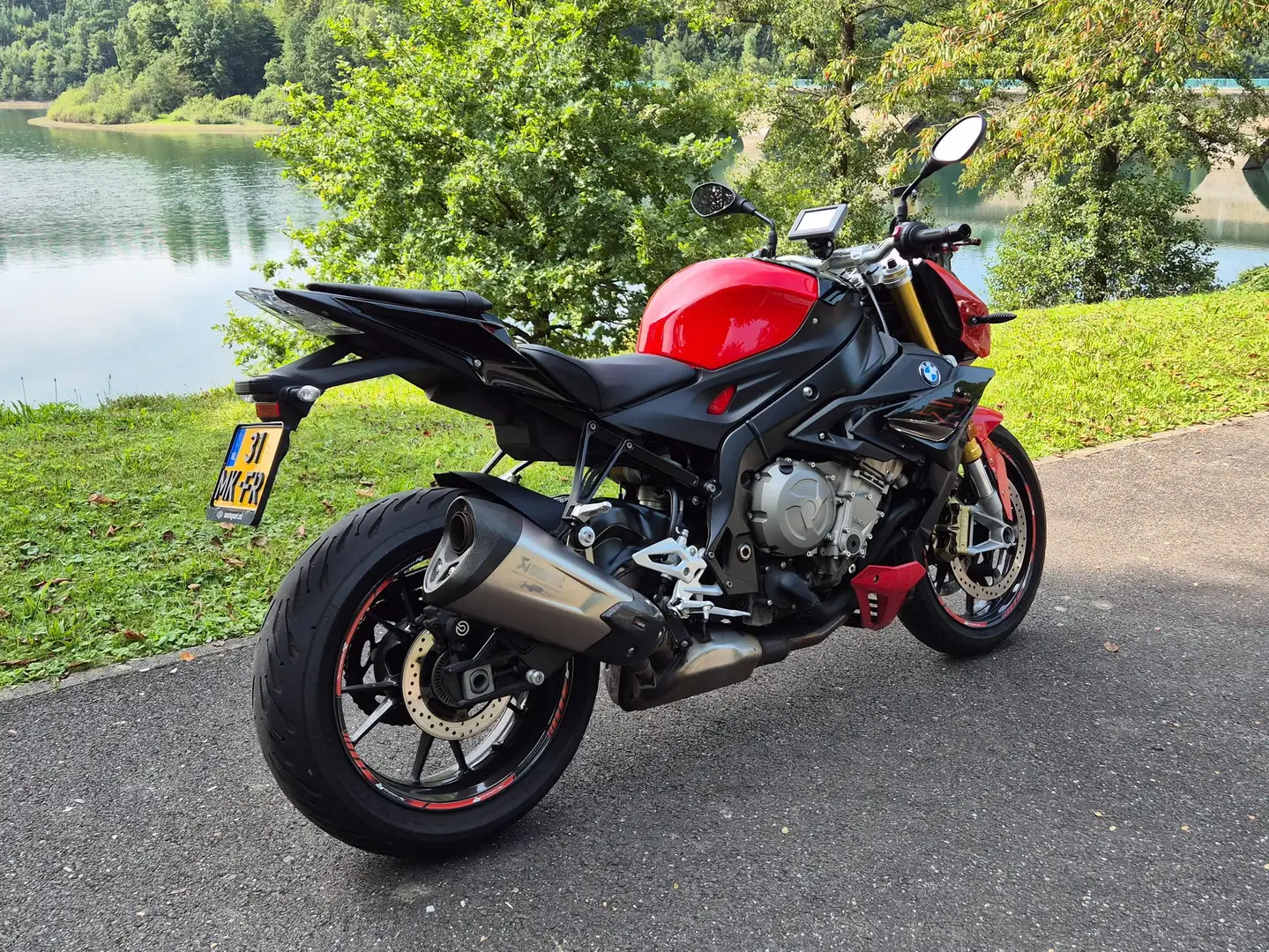BMW S 1000 R Full options + Garmin Zumo navigatie Rood - 2