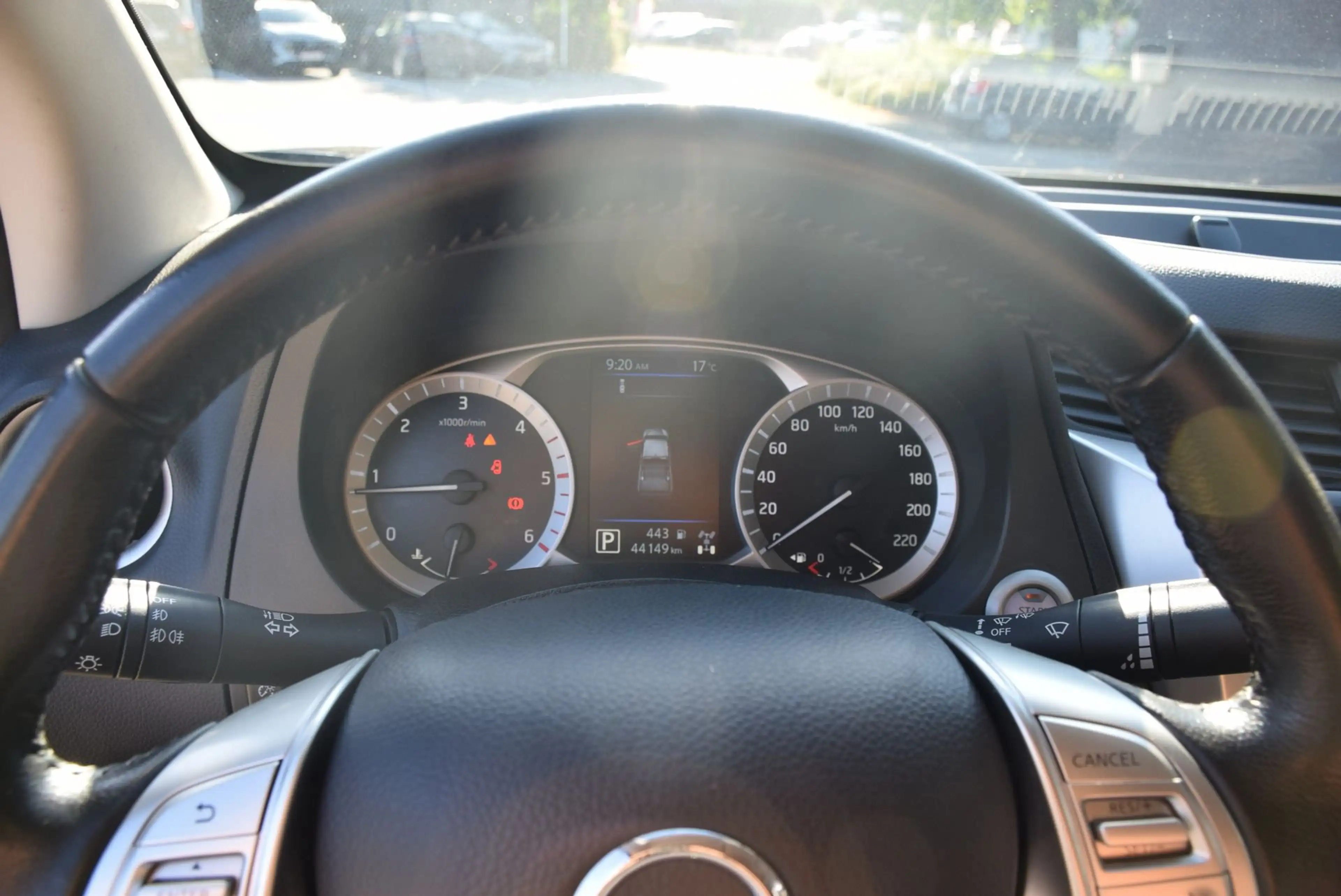 Nissan Navara dCi N-Guard Double Cab AUT — photo 11