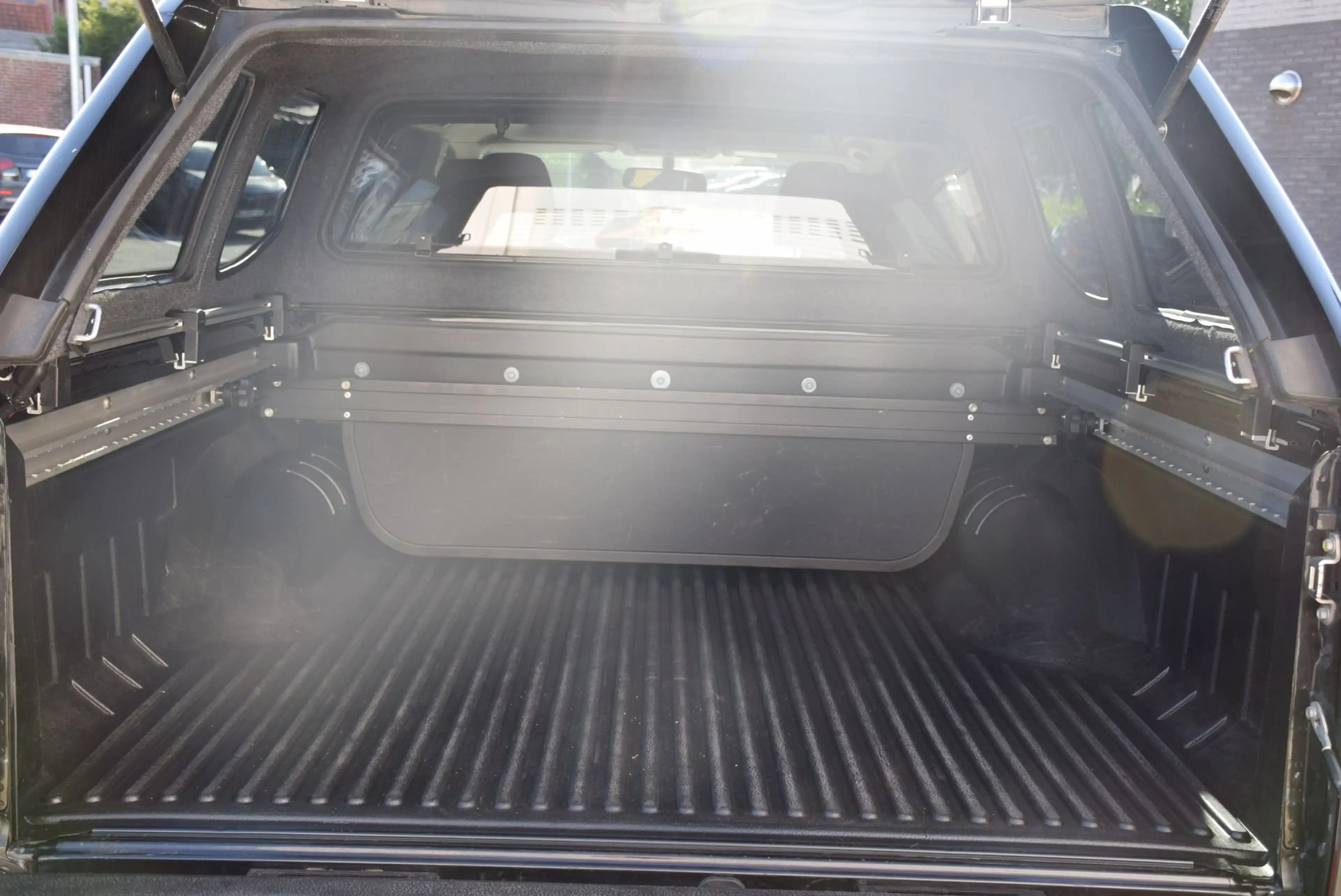 Nissan Navara dCi N-Guard Double Cab AUT — photo 8