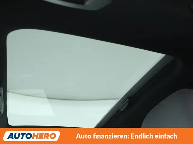 Volkswagen Golf view 28