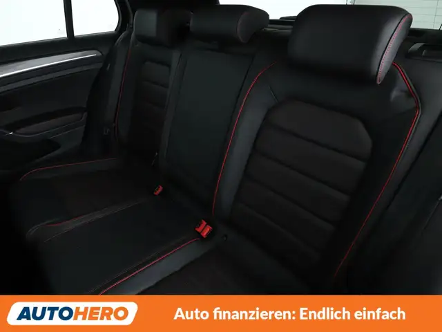 Volkswagen Golf view 14