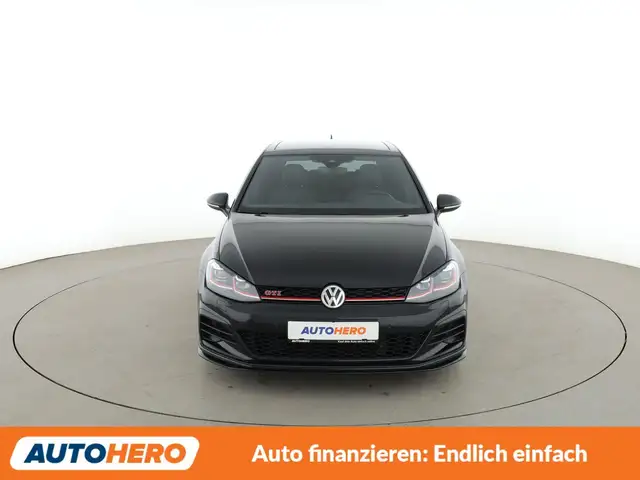 Volkswagen Golf view 9