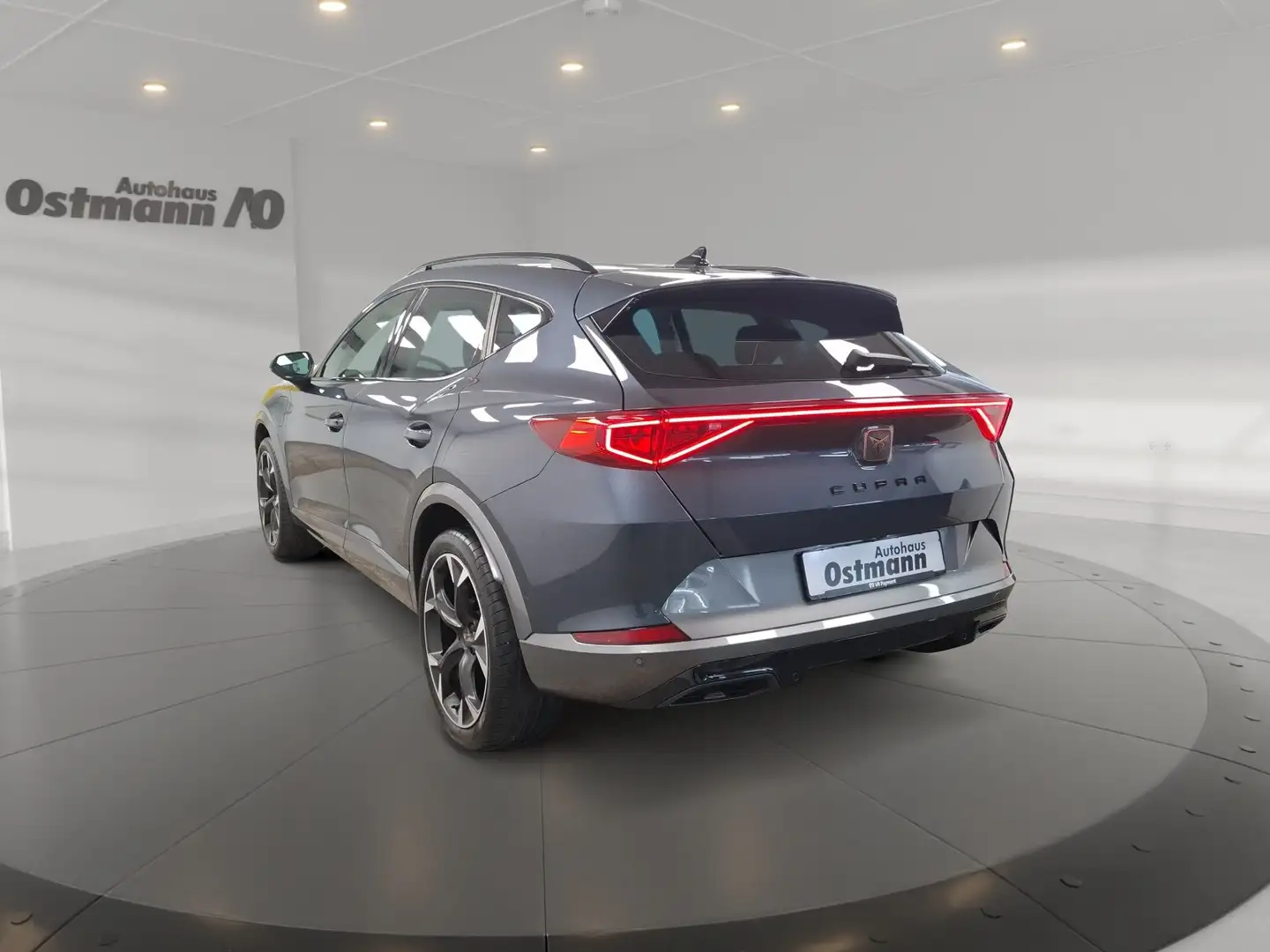 CUPRA Formentor 1.4 e-Hybrid AHK LED RFK ACC Navi Grigio - 2