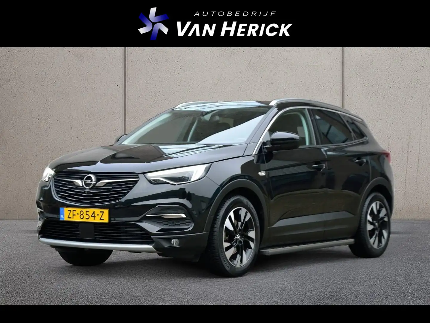 Opel Grandland X 1.6 Turbo Ultimate | Stoelverwarming | NAV | Cruis Noir - 1