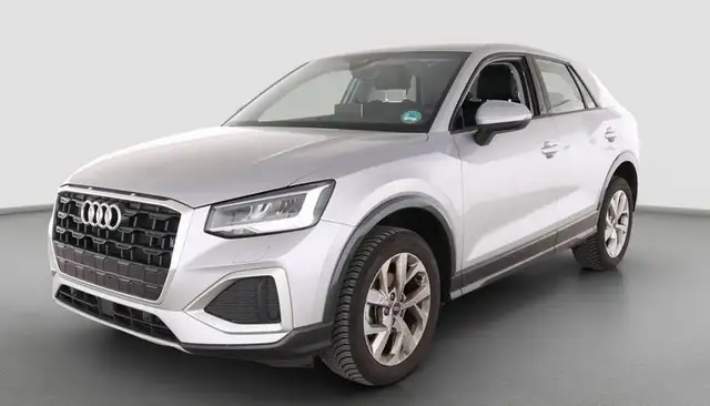 Audi Q2 view 7
