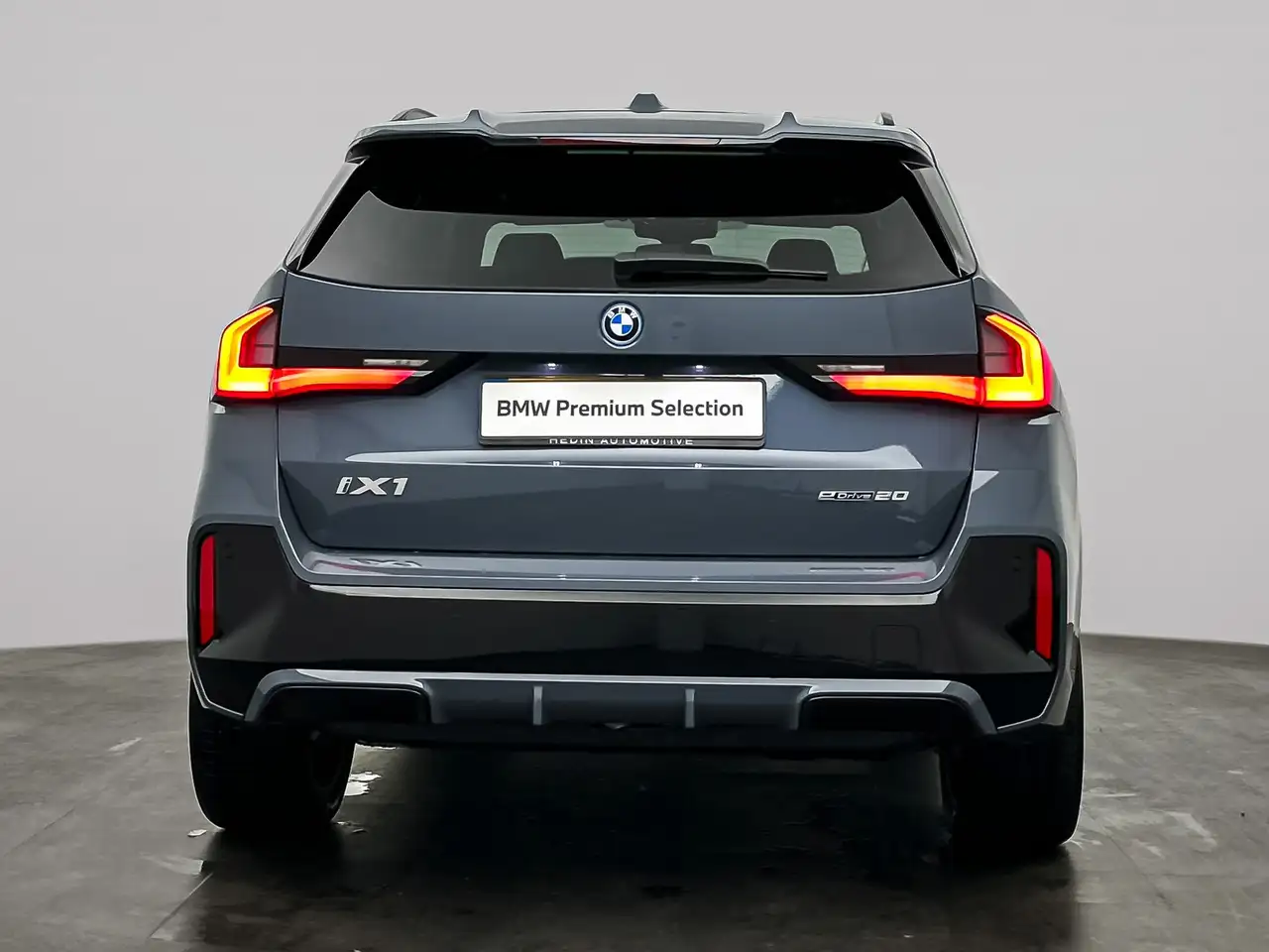 BMW iX1 2026