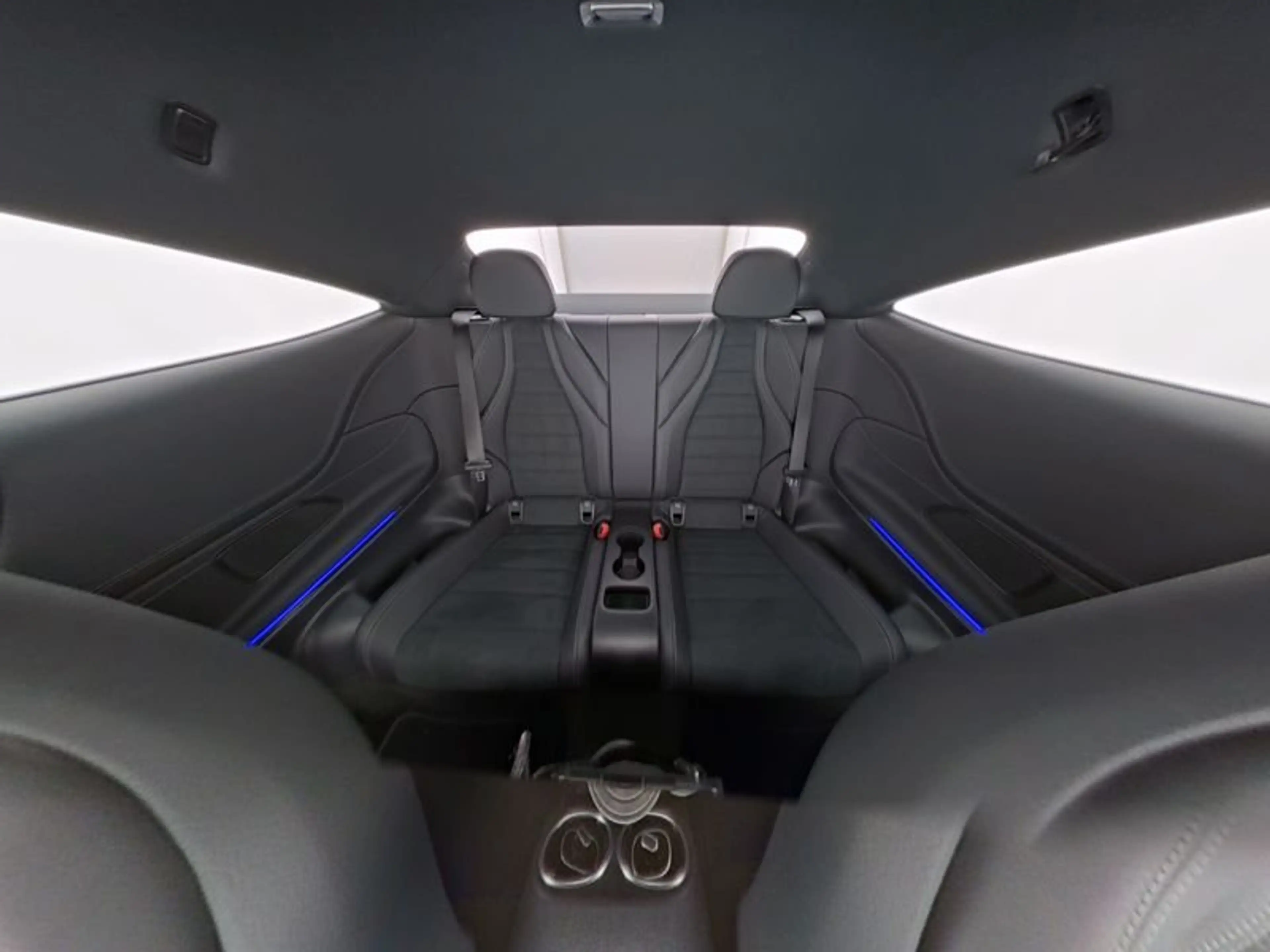 Mercedes-Benz CLE 200 4M AMG Distr./AHK/Pano/MBUX/PTS/360°/Tot — photo 9
