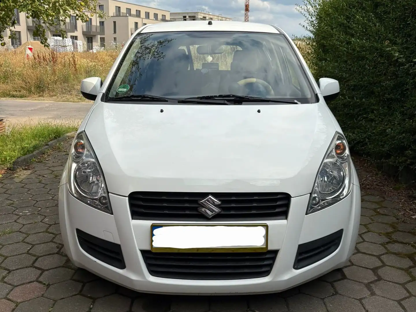 Suzuki Splash Splash 1.0 Basic Weiß - 1
