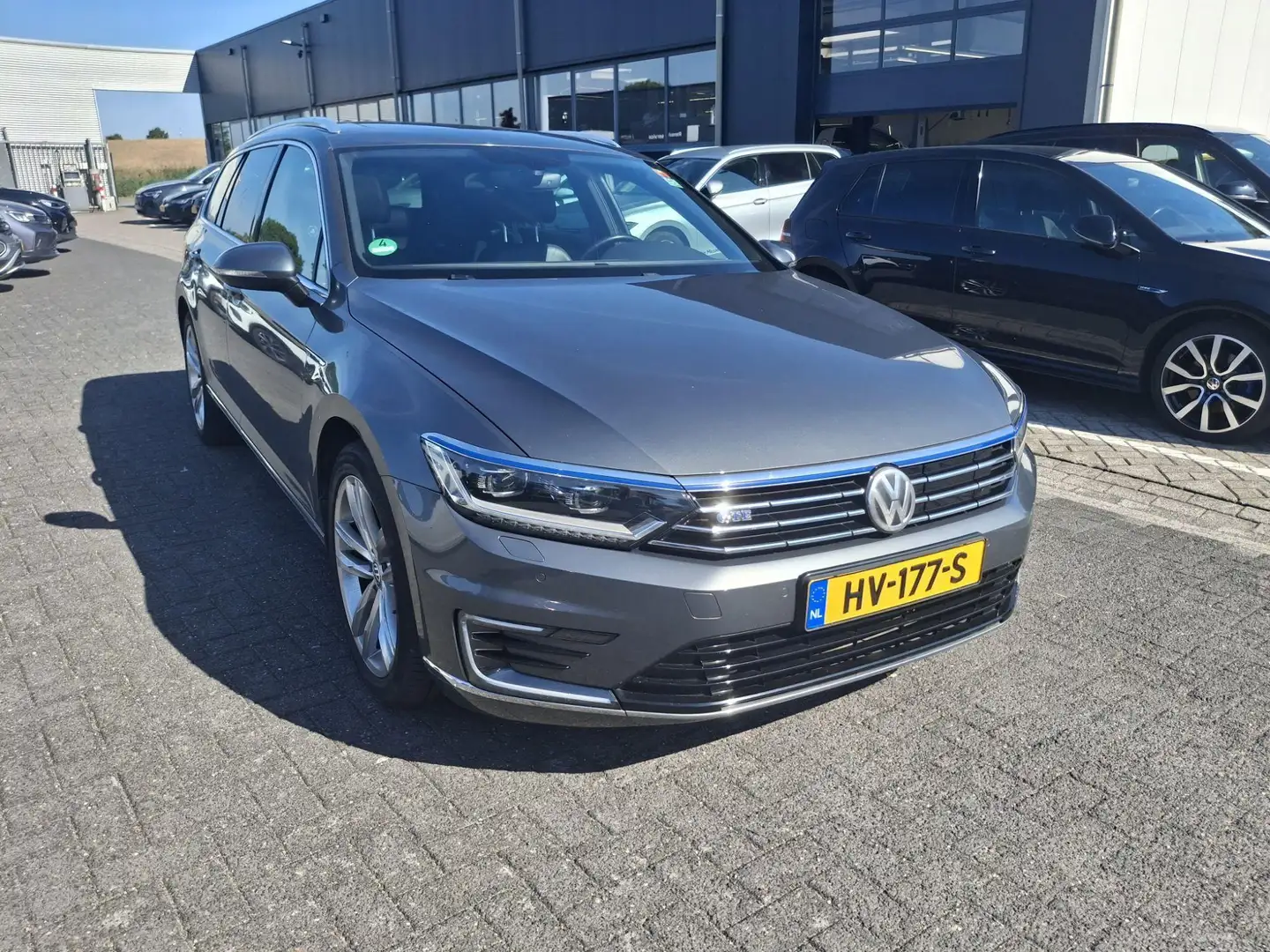 Volkswagen Passat Variant 1.4 TSI GTE Highline | Adaptive cruise controle | Gris - 2