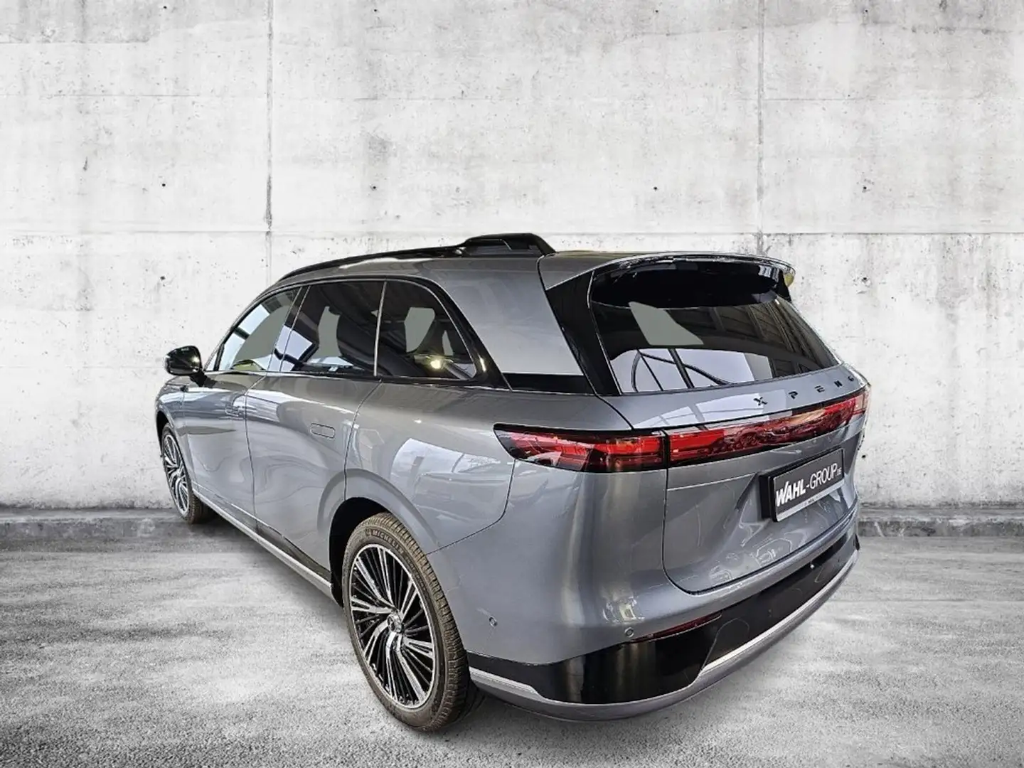 Xpeng G9 405 kW AWD Performance AHK 405 kW AWD Performance Grau - 2