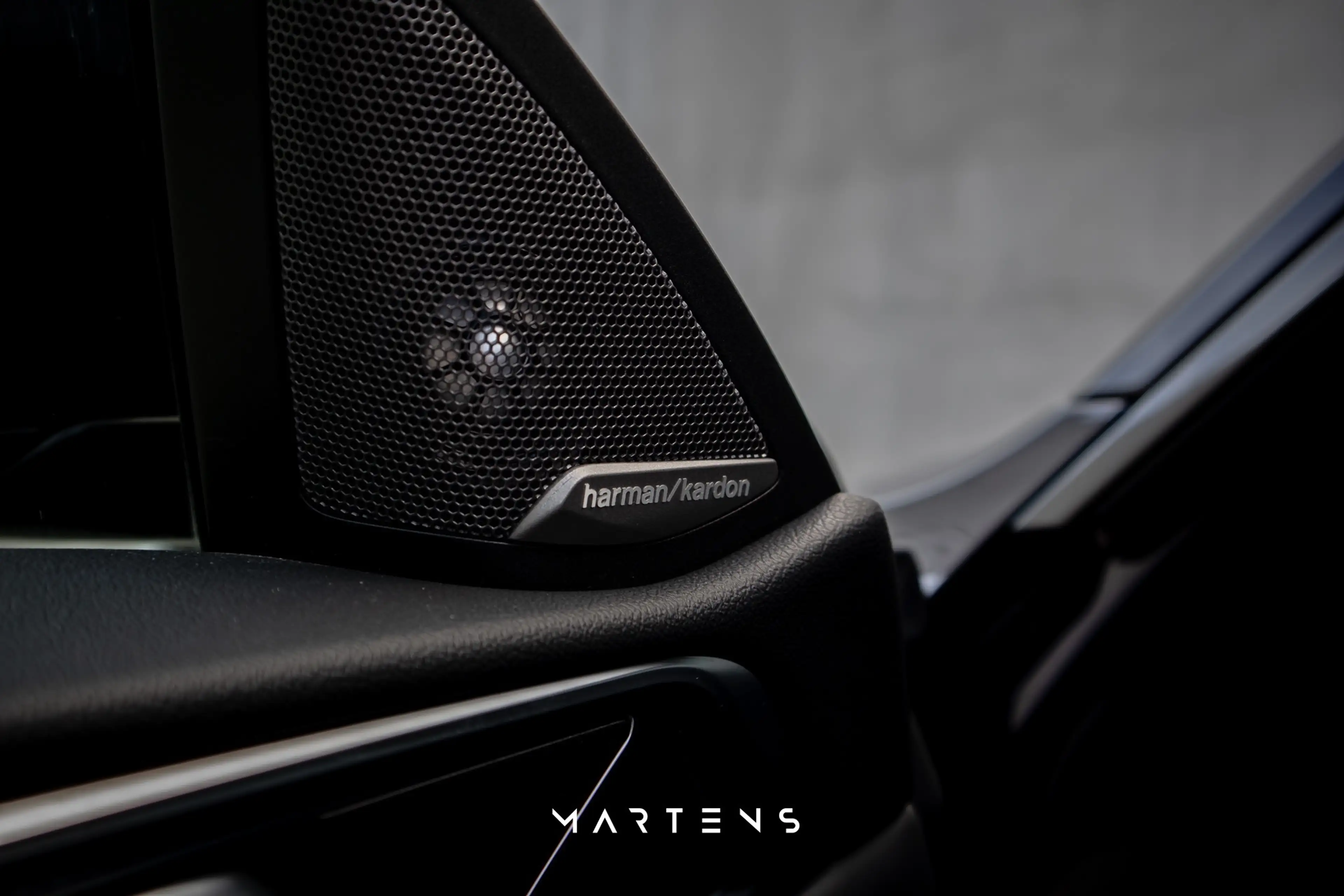 BMW M4 Coupé 3.0 AS Competition M xDrive — photo 13