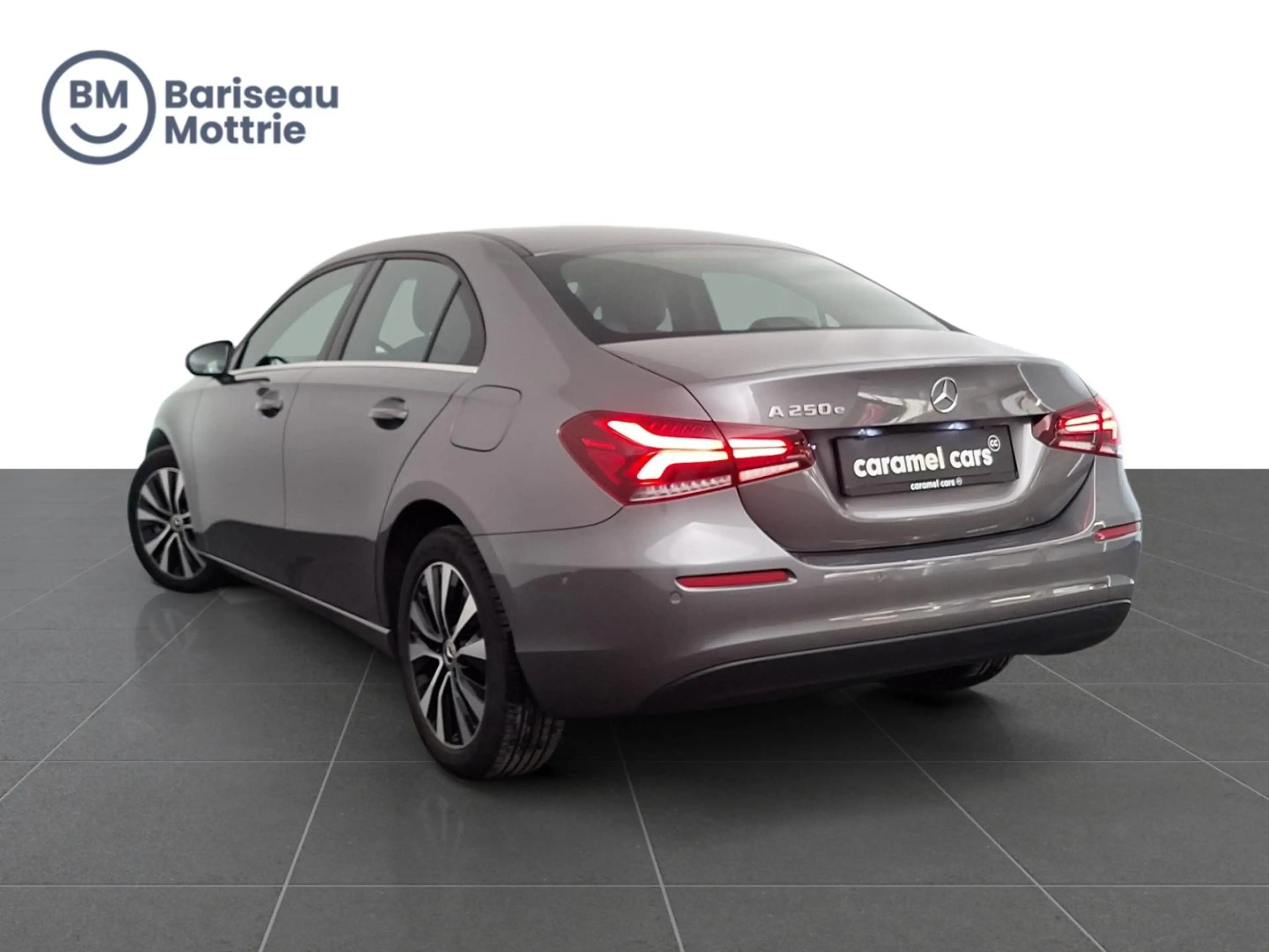 Mercedes-Benz A 250 BERLINE PHEV AUTOMAAT *CAMERA ACHTER* — photo 4