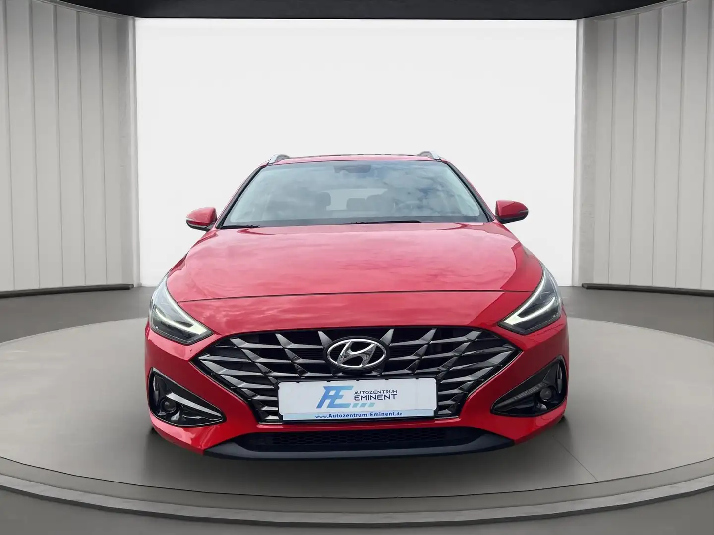 Hyundai i30 SW 1.5 T-GDI DCT NAVI SHZ KAMERA LED-S. Rouge - 2