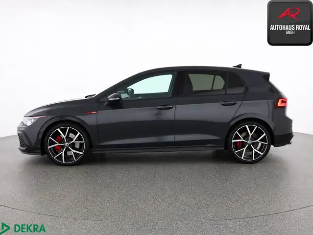 Volkswagen Golf view 2