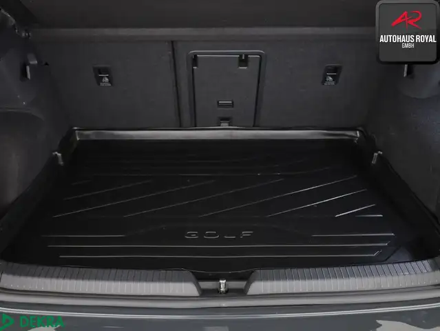 Volkswagen Golf view 22