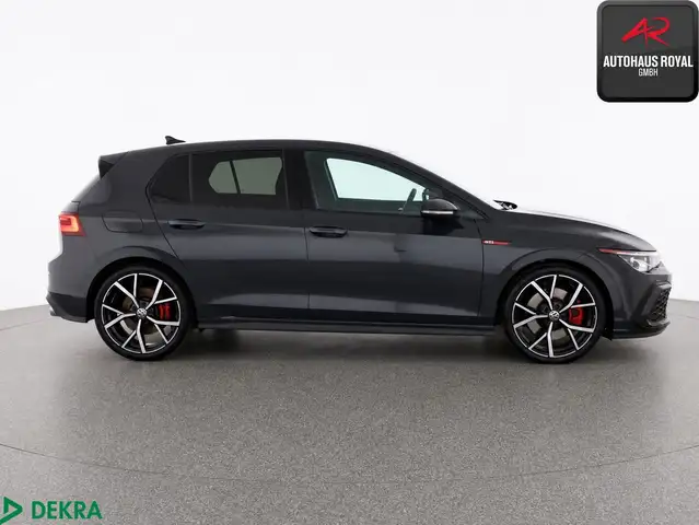 Volkswagen Golf view 6