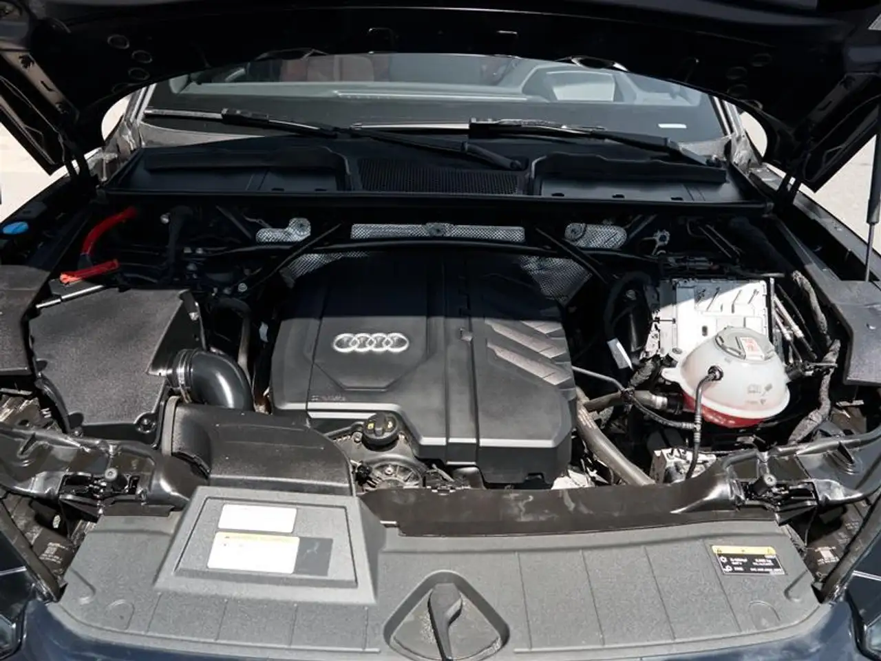 Audi Q5 photo Audi Q5