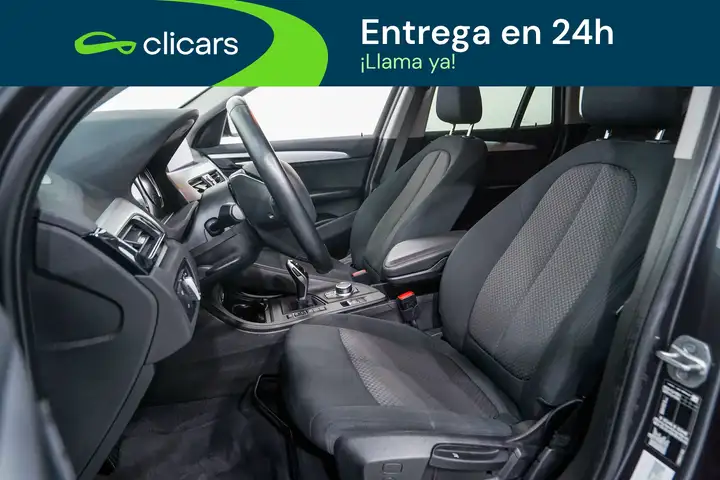 BMW X1 sDrive18dA Corporate 2022, foto 14